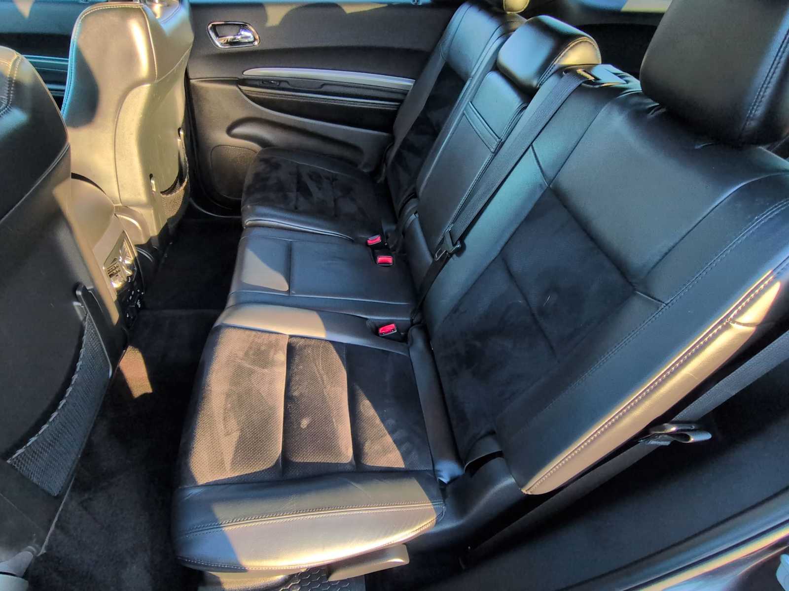 Thumbnail: 2018 Dodge Durango - 21