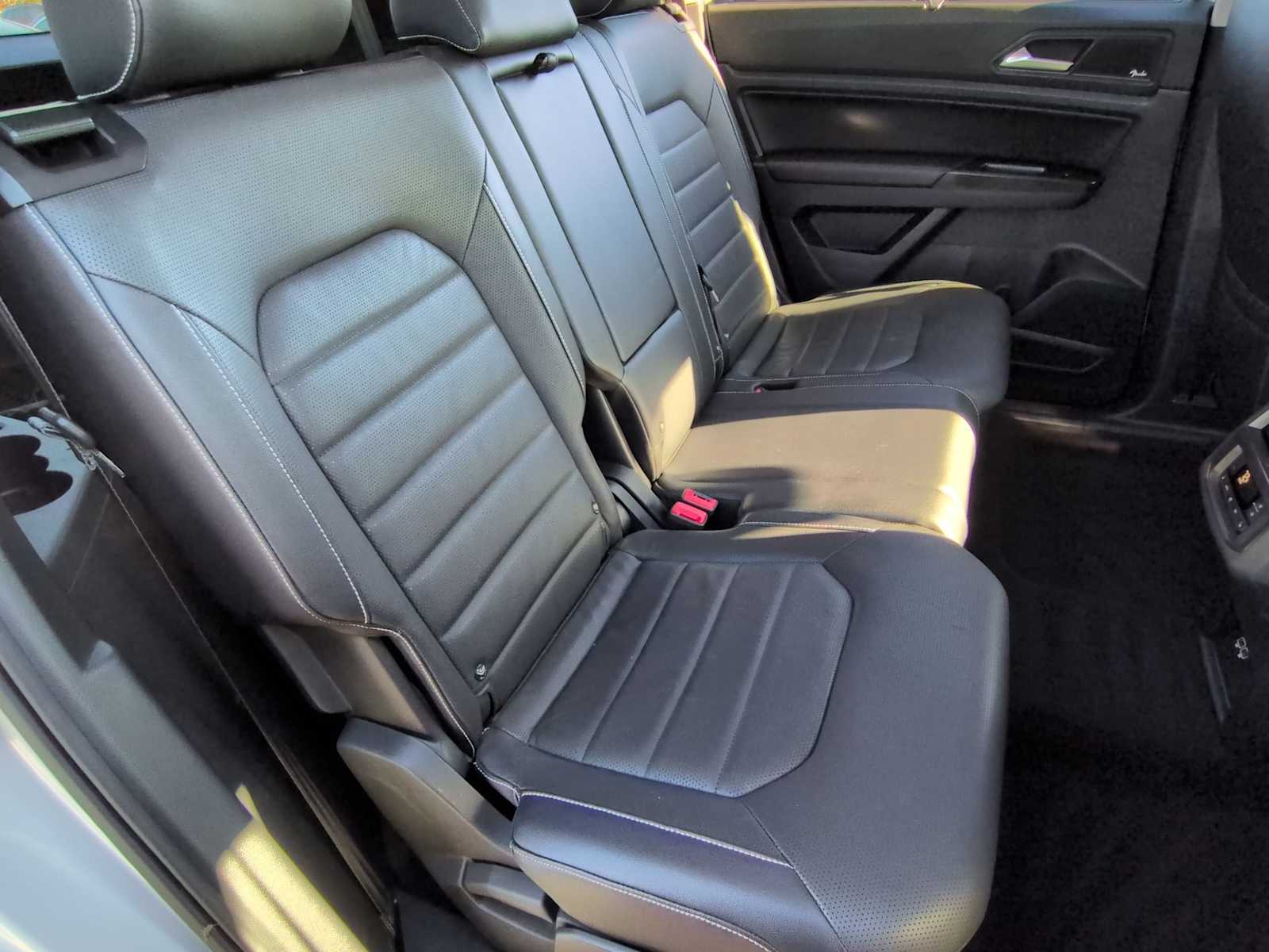 Thumbnail: 2021 Volkswagen Atlas - 20