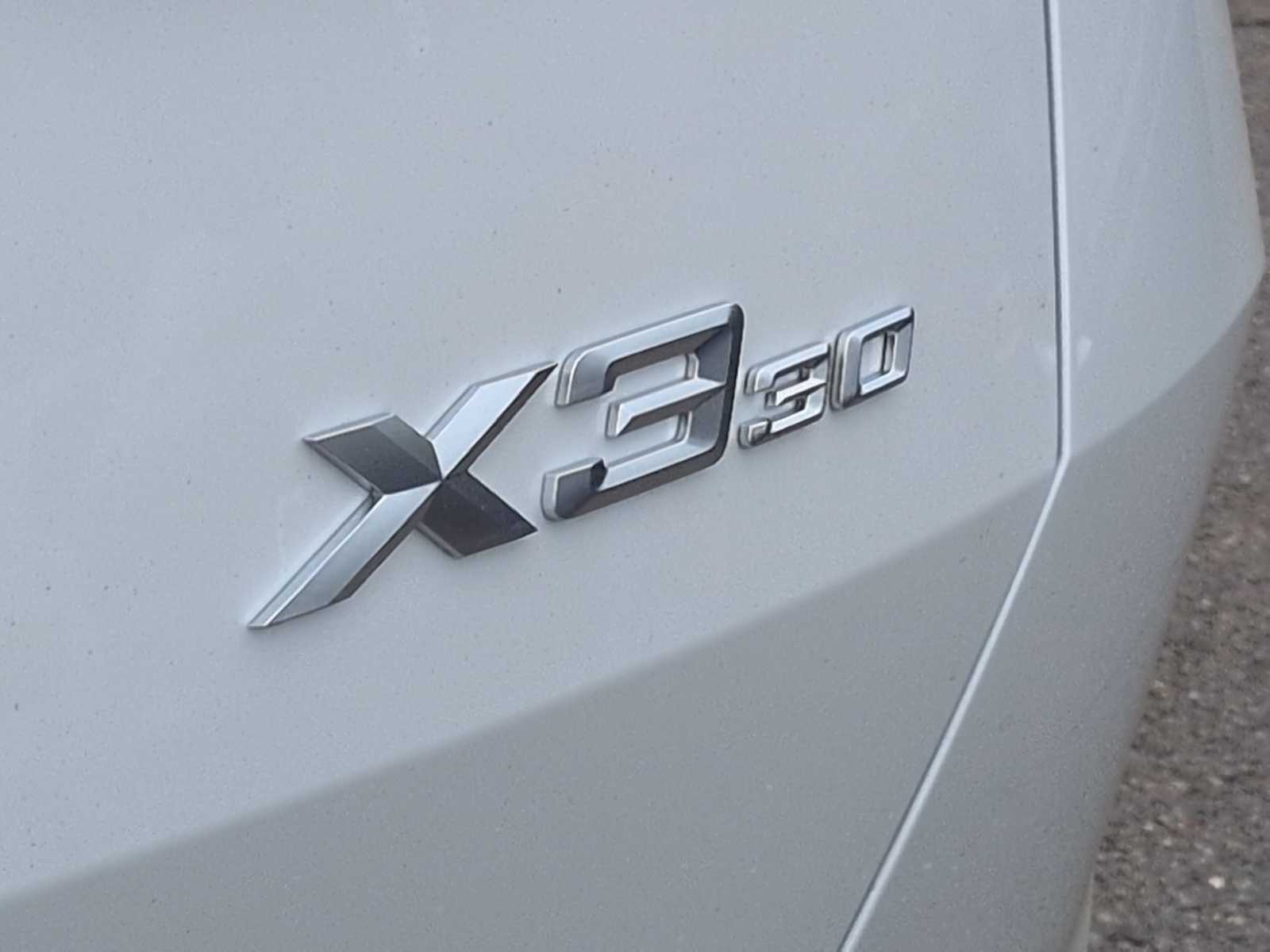 Thumbnail: 2026 BMW X3 - 13