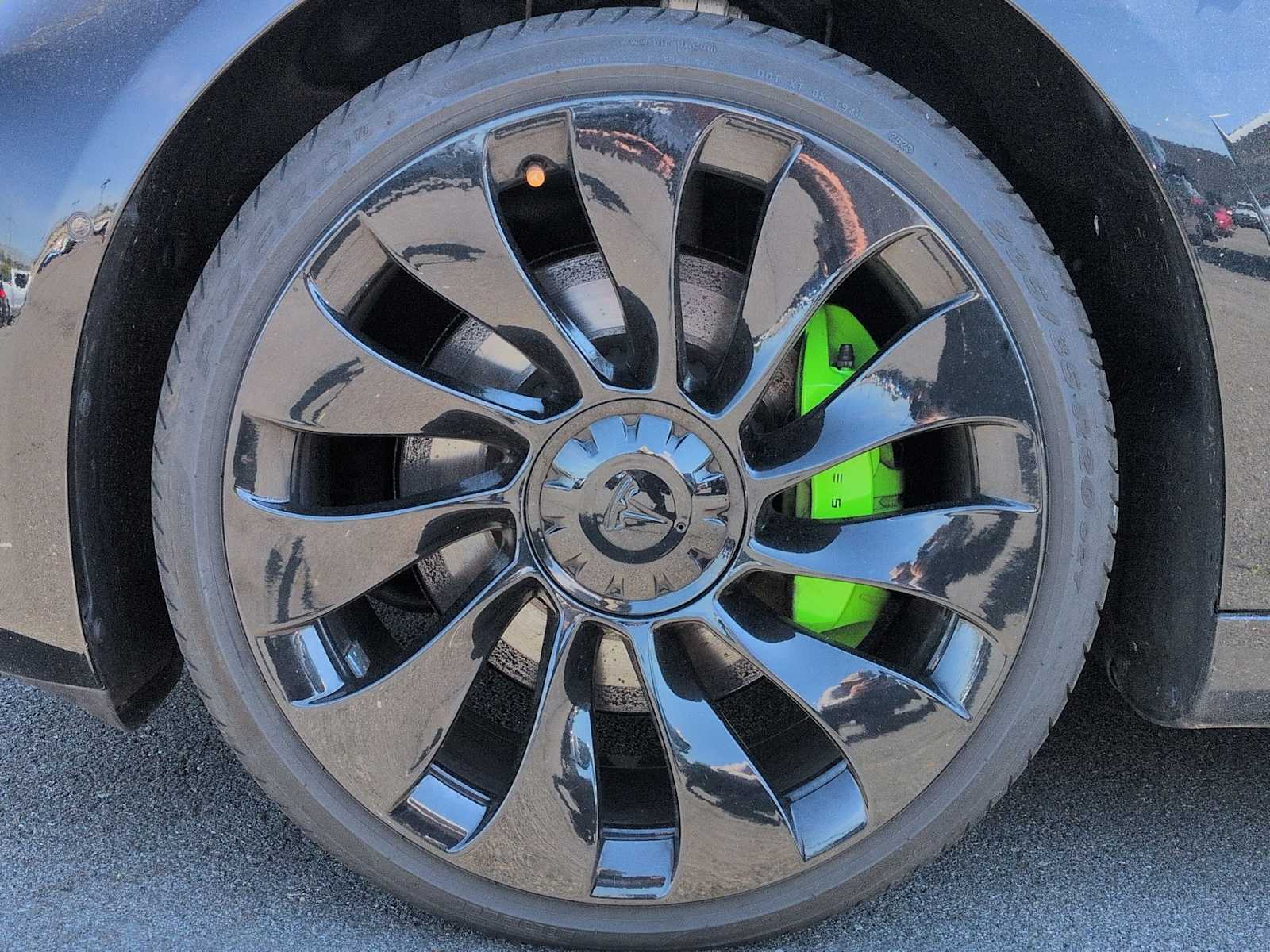 Thumbnail: 2022 Tesla Model 3 - 14