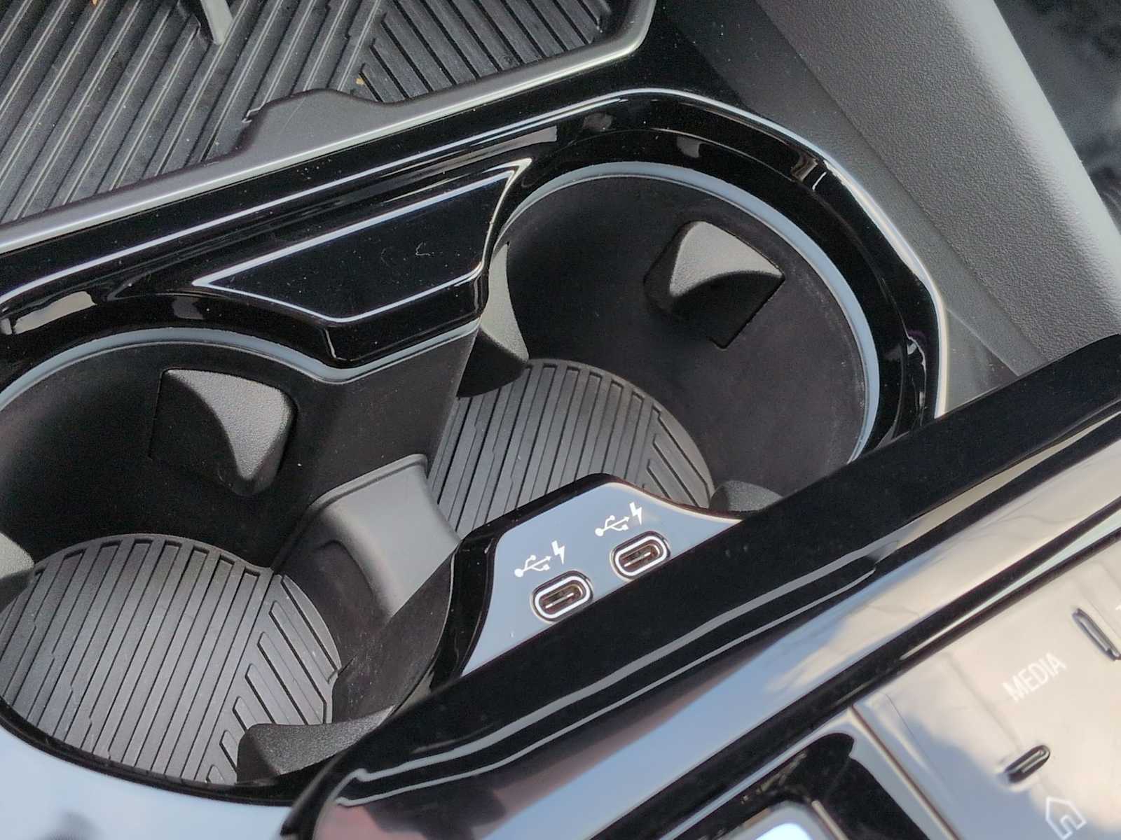 Thumbnail: 2024 BMW 5 Series - 34