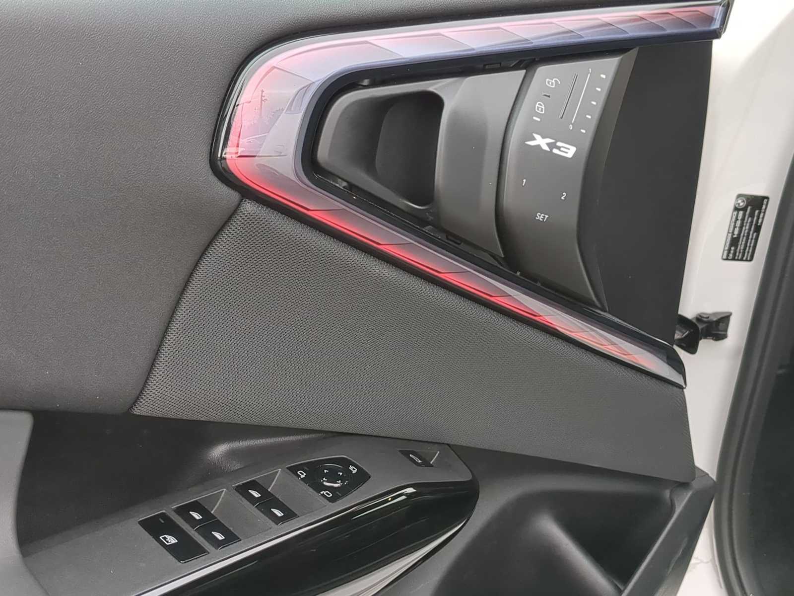 Thumbnail: 2025 BMW X3 - 17