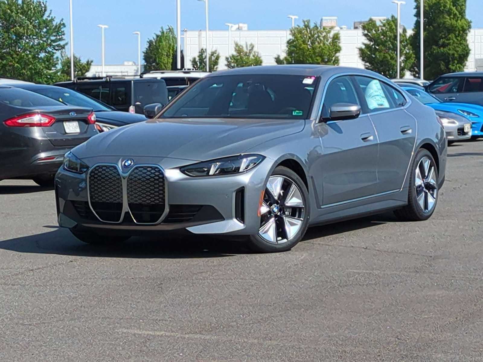 2025 BMW i4 xDrive40 -
                  Sterling, VA