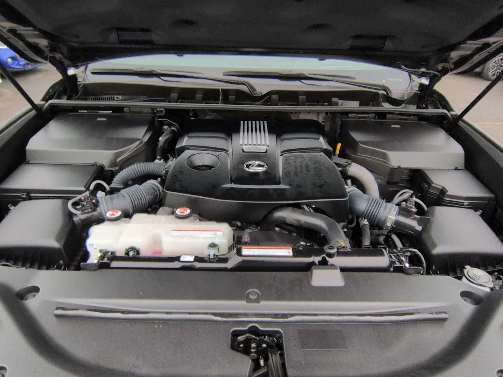 Thumbnail: 2024 Lexus LX - 15