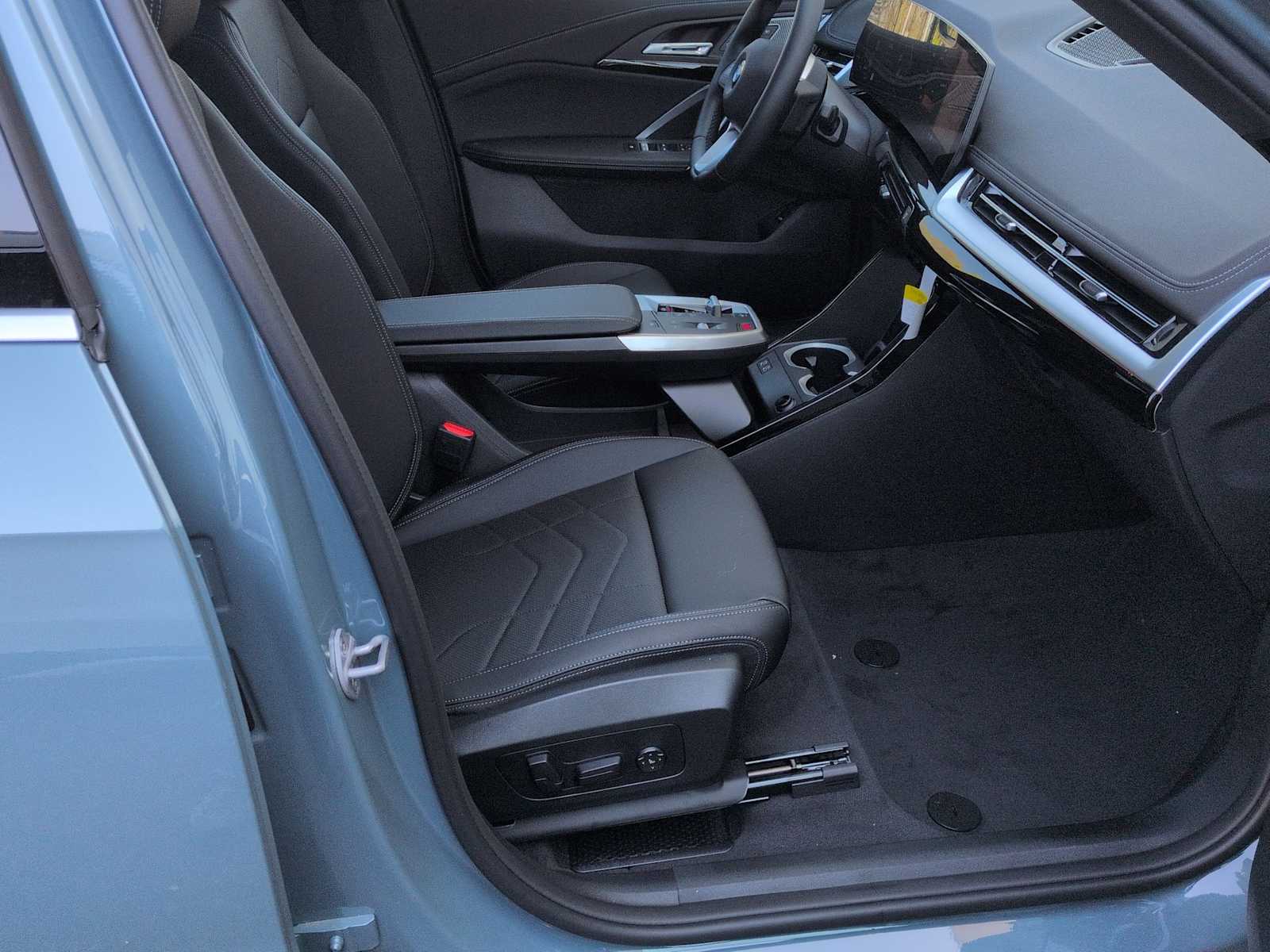 Thumbnail: 2026 BMW X1 - 24