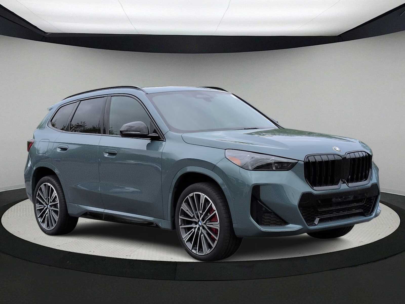 Thumbnail: 2026 BMW X1 - 2