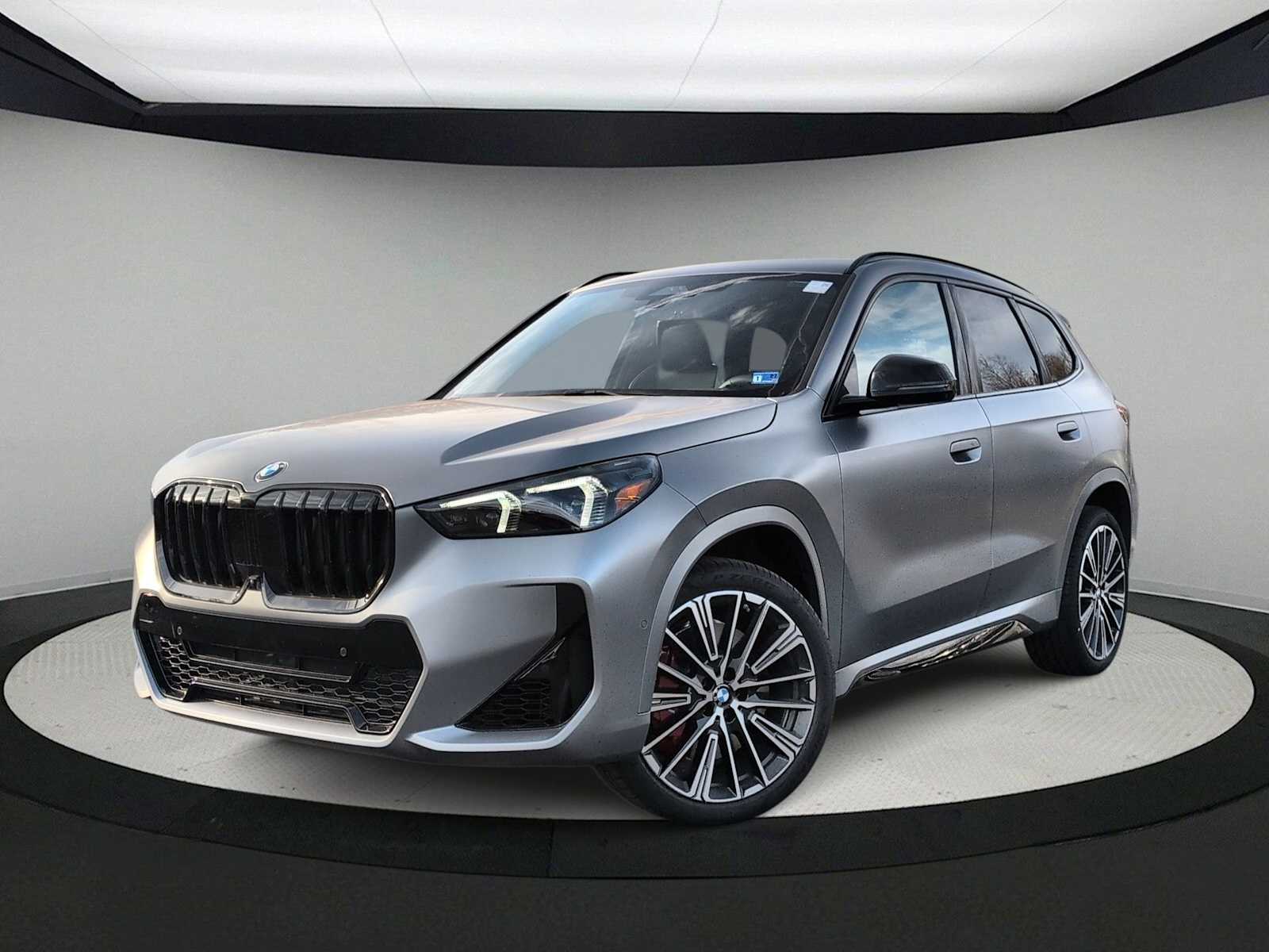 Thumbnail: 2026 BMW X1 - 1