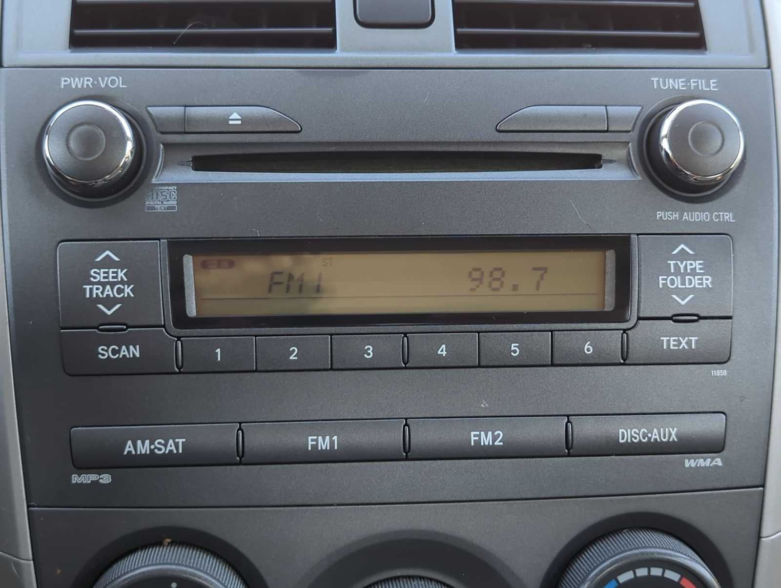 Thumbnail: 2011 Toyota Corolla - 26