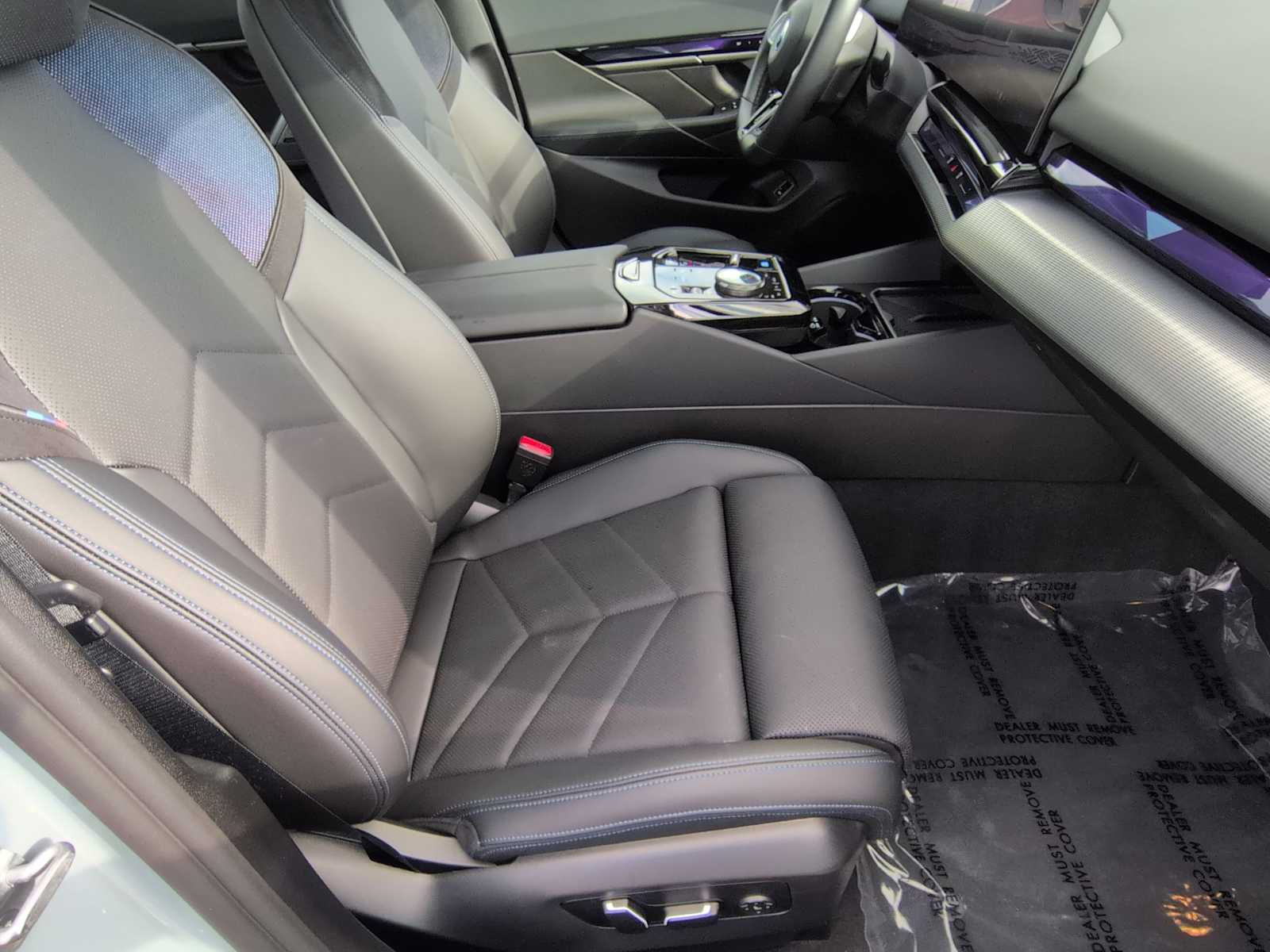 Thumbnail: 2025 BMW i5 - 24