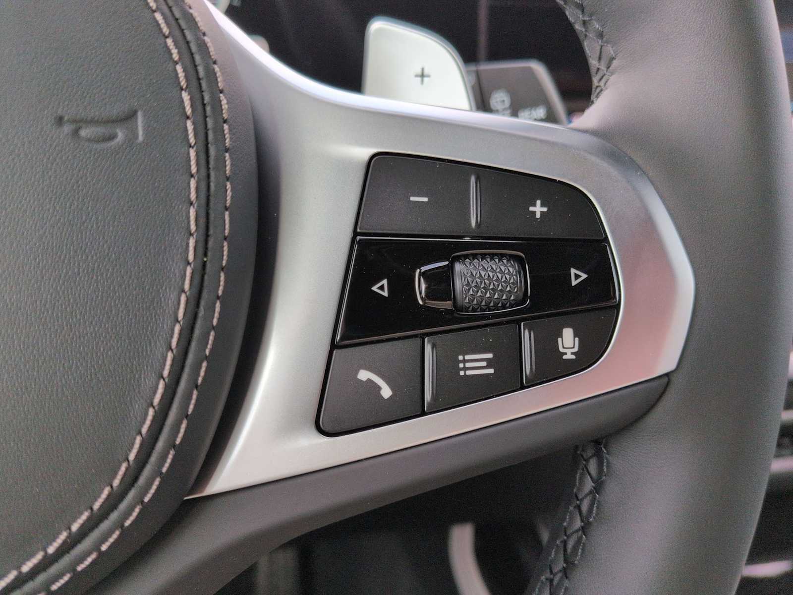 Thumbnail: 2026 BMW X7 - 27