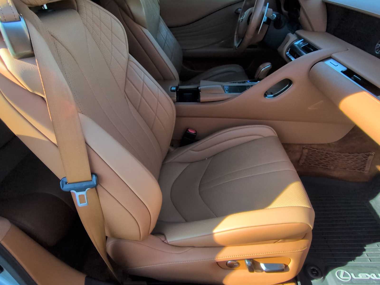 Thumbnail: 2021 Lexus LC - 20