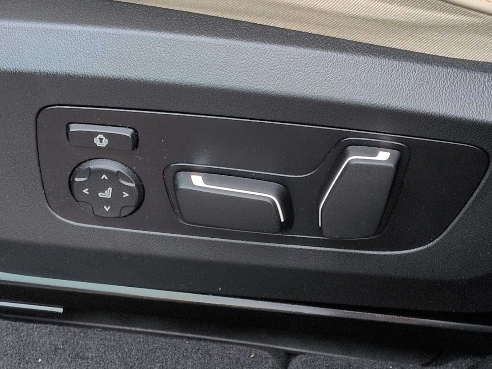 Thumbnail: 2025 BMW X3 - 18