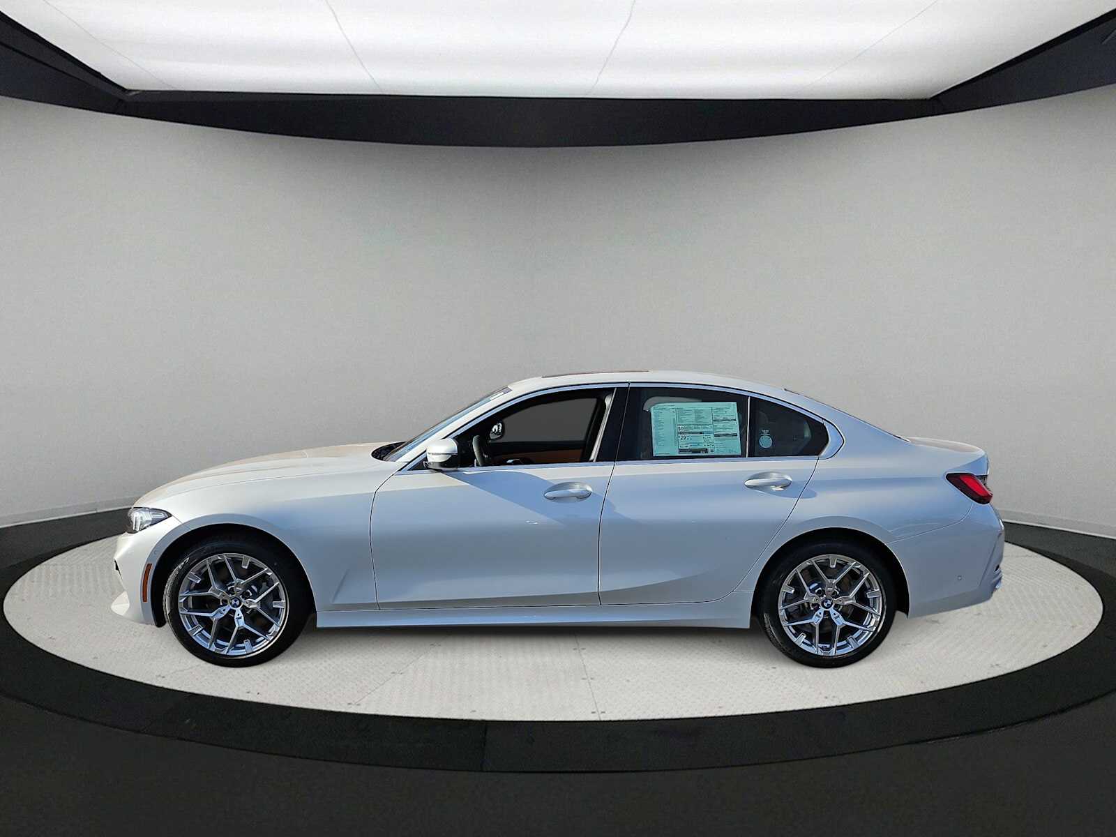 Thumbnail: 2026 BMW 3 Series - 5