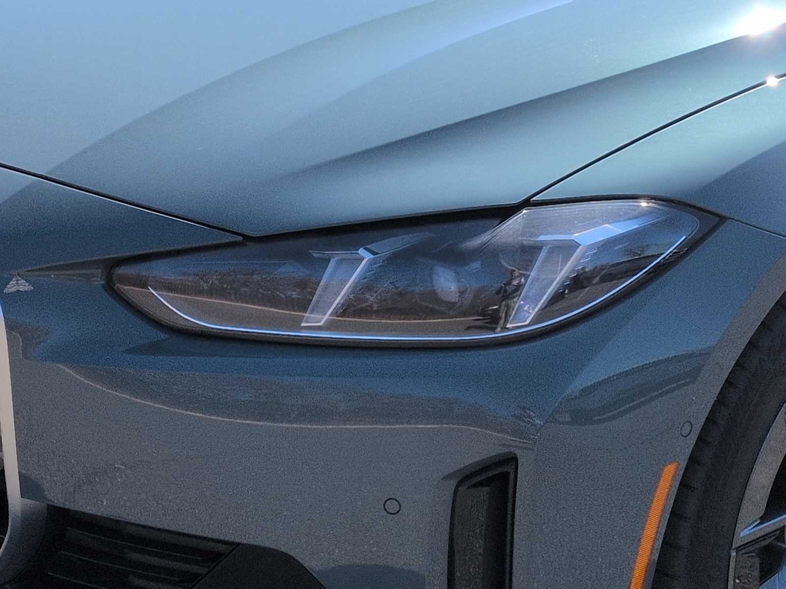 Thumbnail: 2026 BMW i4 - 11
