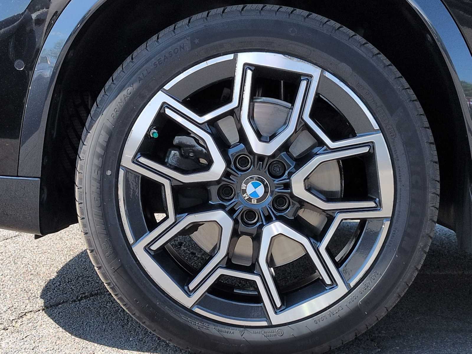 Thumbnail: 2023 BMW X1 - 14