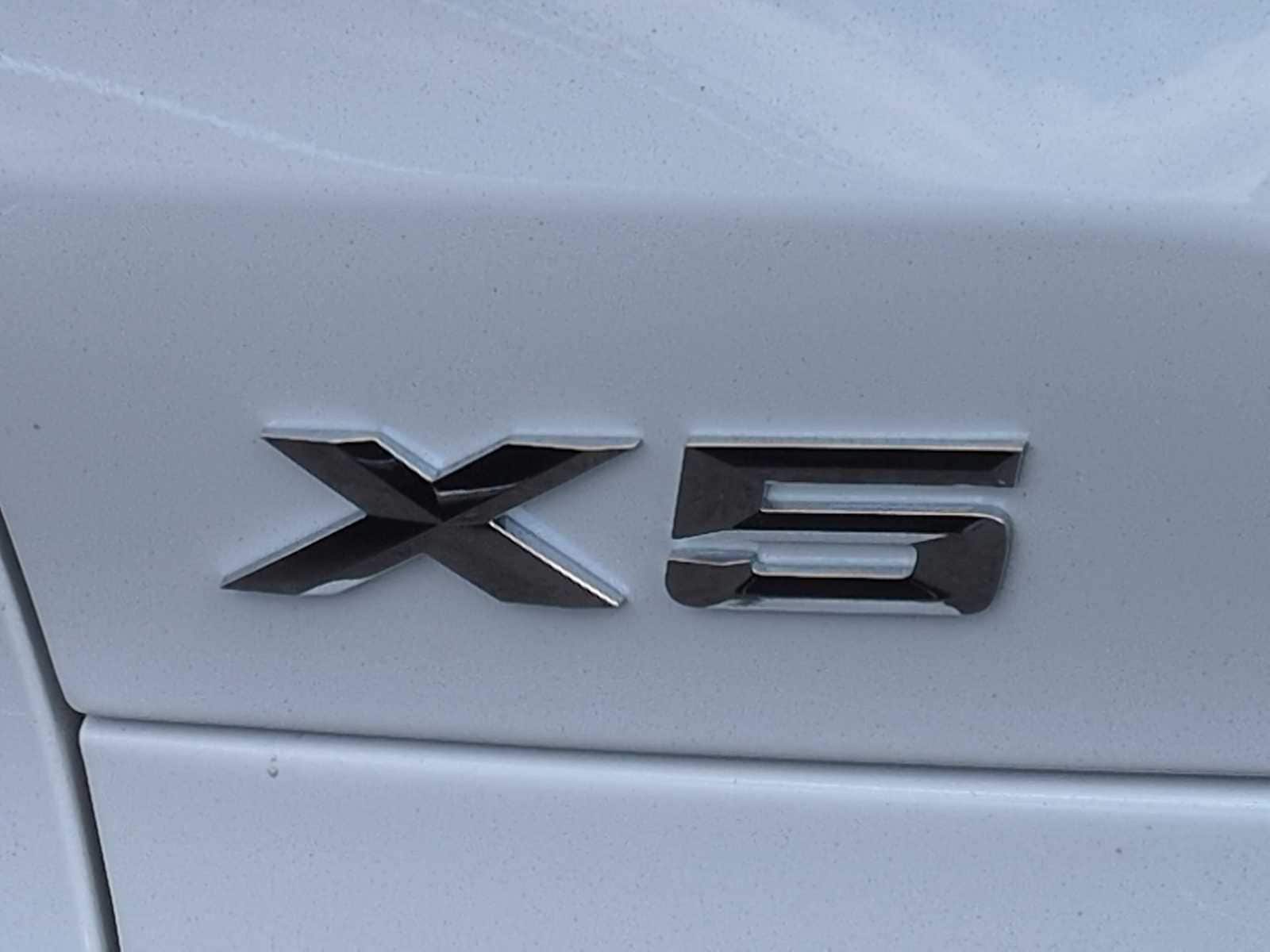 Thumbnail: 2026 BMW X5 - 13