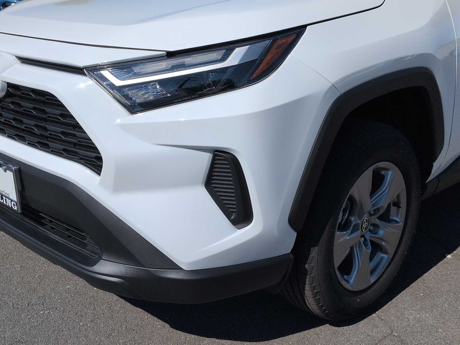 Thumbnail: 2025 Toyota RAV4 - 11