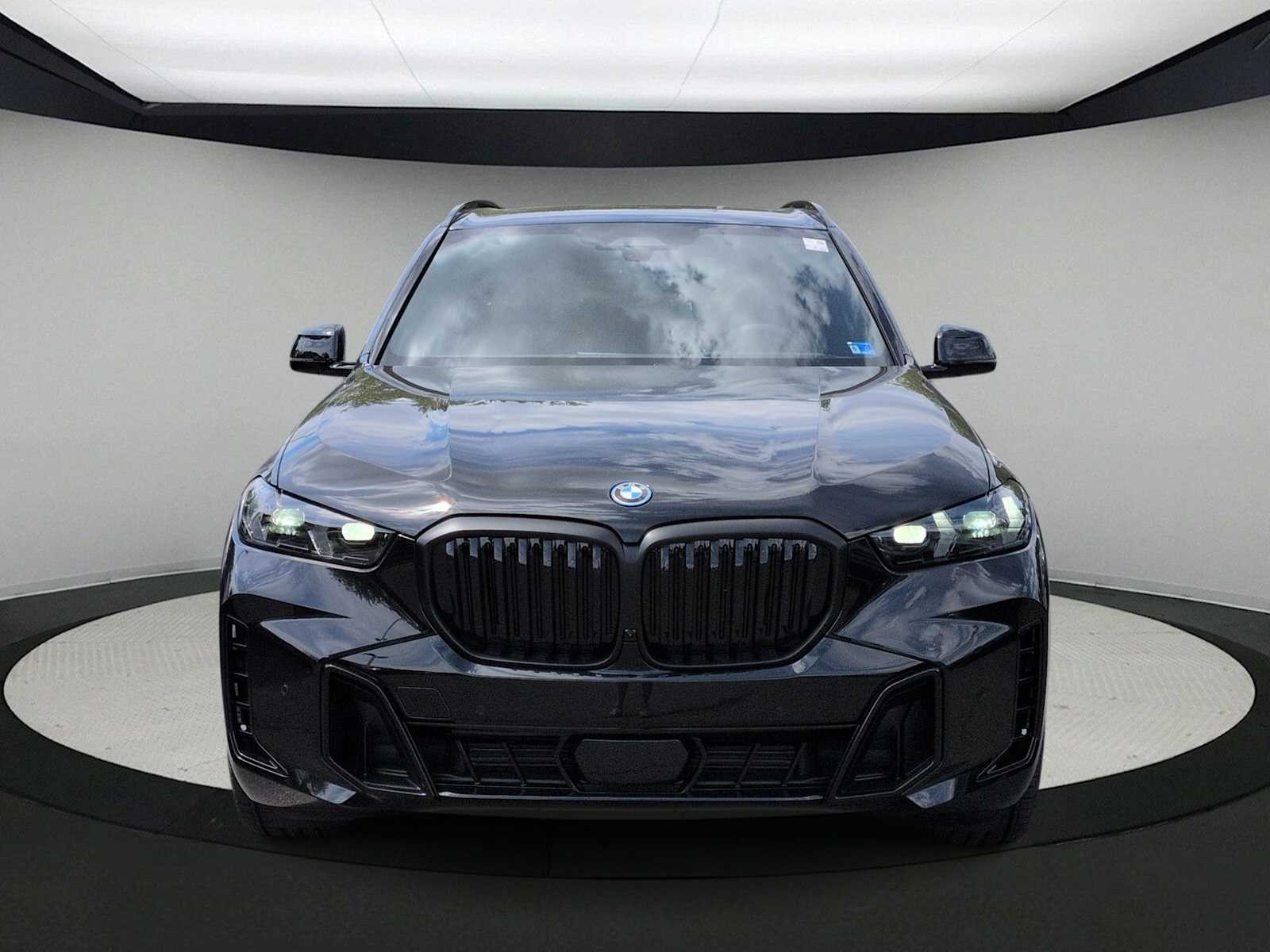 Thumbnail: 2026 BMW X5 - 3