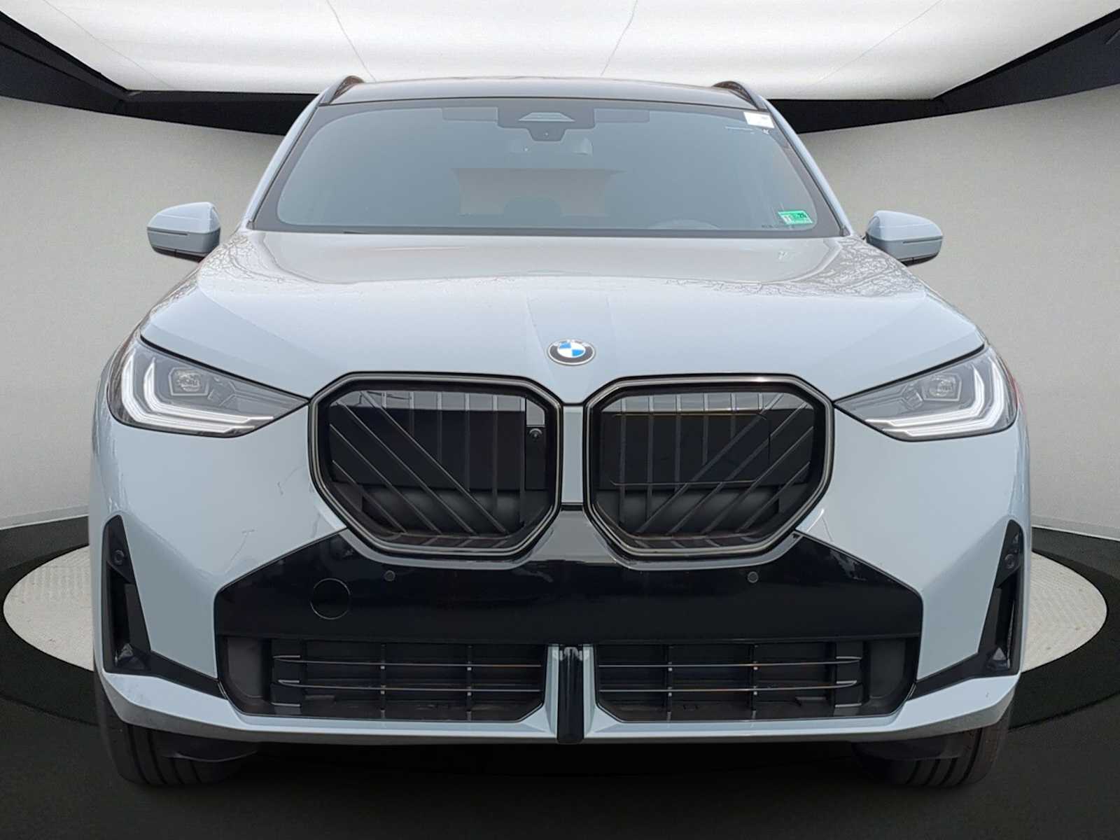 Thumbnail: 2026 BMW X3 - 3