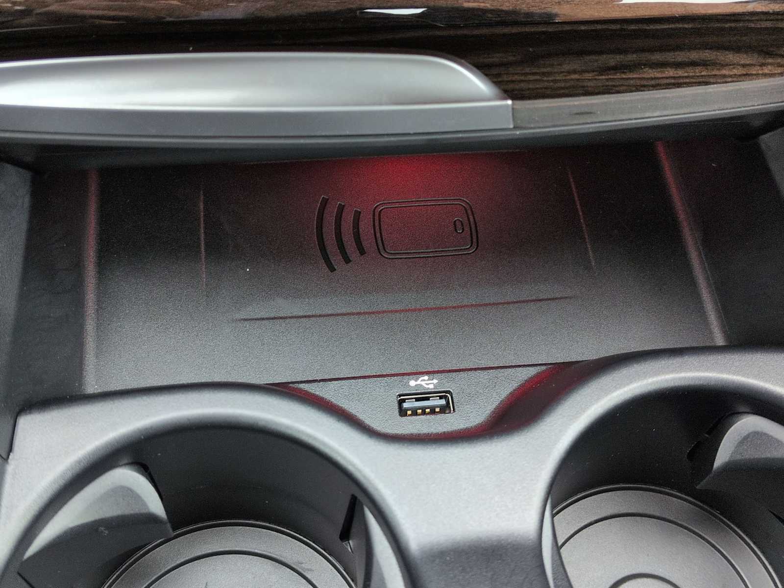 Thumbnail: 2023 BMW 5 Series - 32