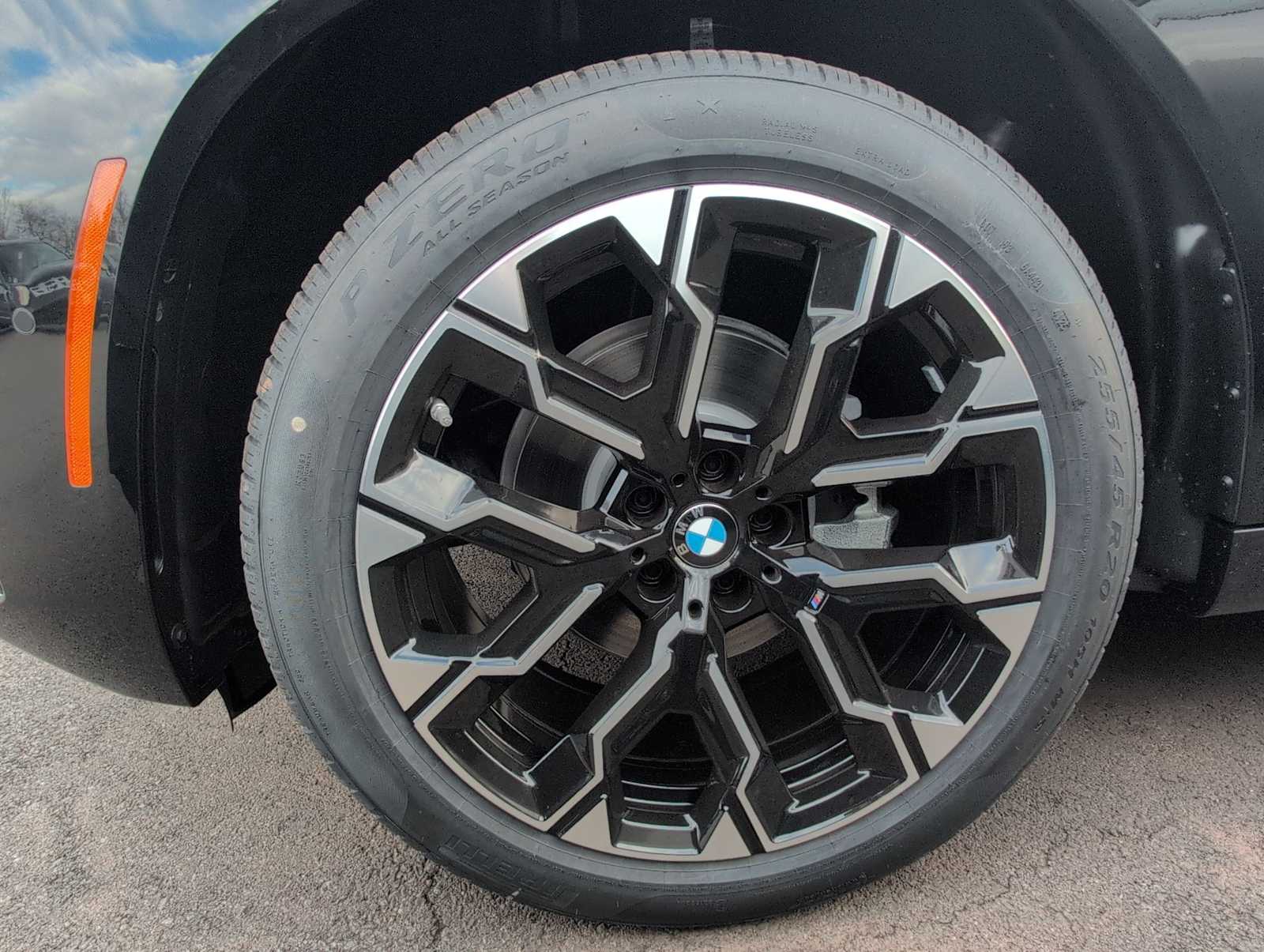 Thumbnail: 2026 BMW X3 - 14