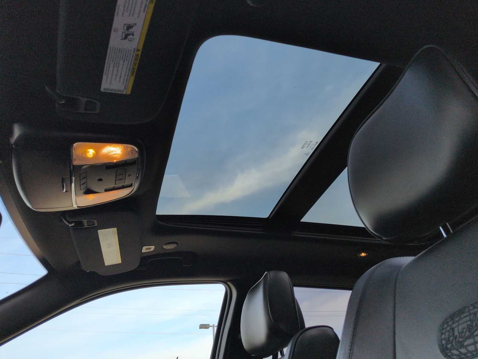 Thumbnail: 2018 Jeep Grand Cherokee - 20