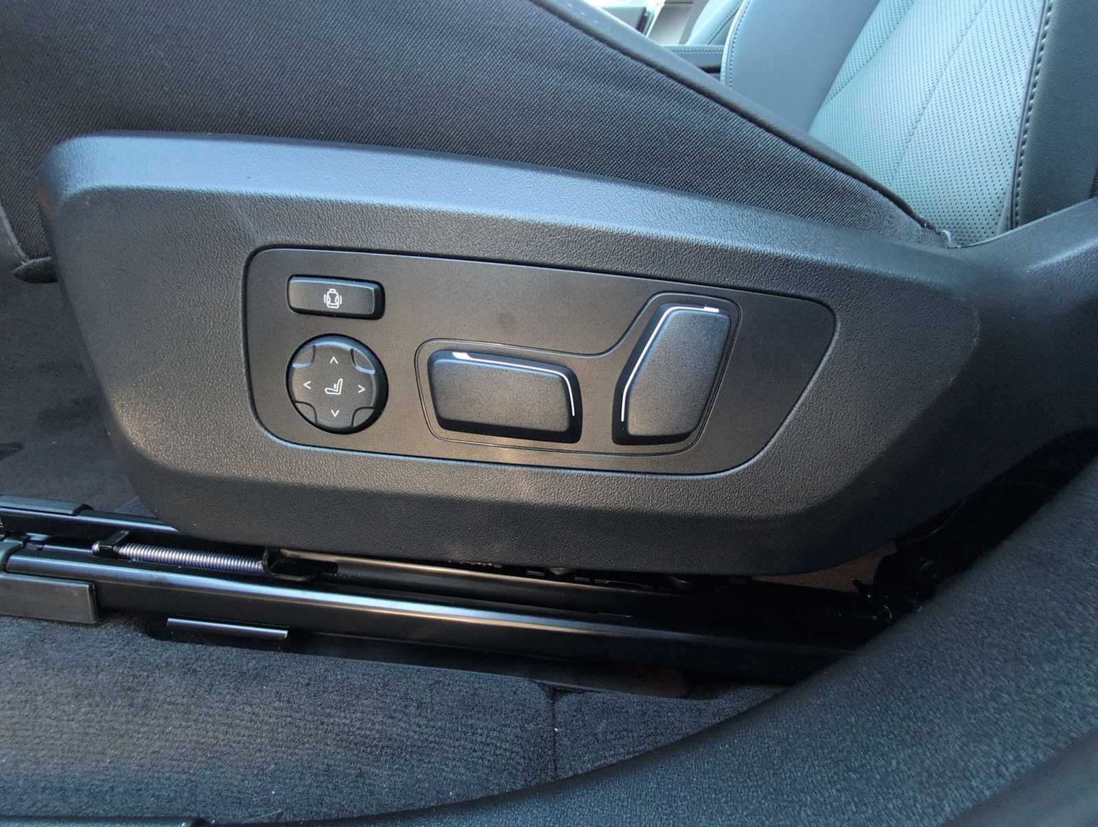 Thumbnail: 2026 BMW X3 - 17