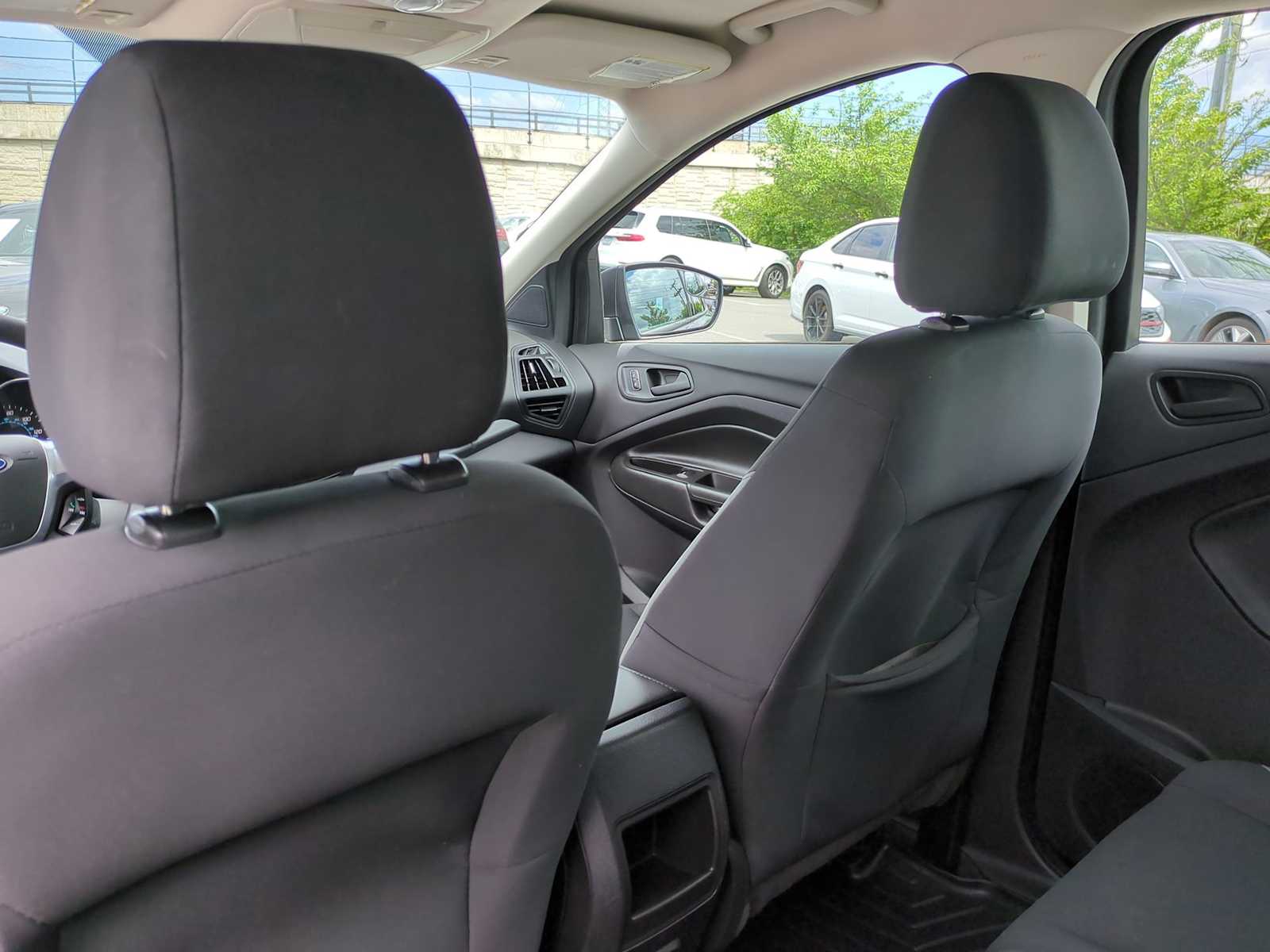Thumbnail: 2014 Ford Escape - 17