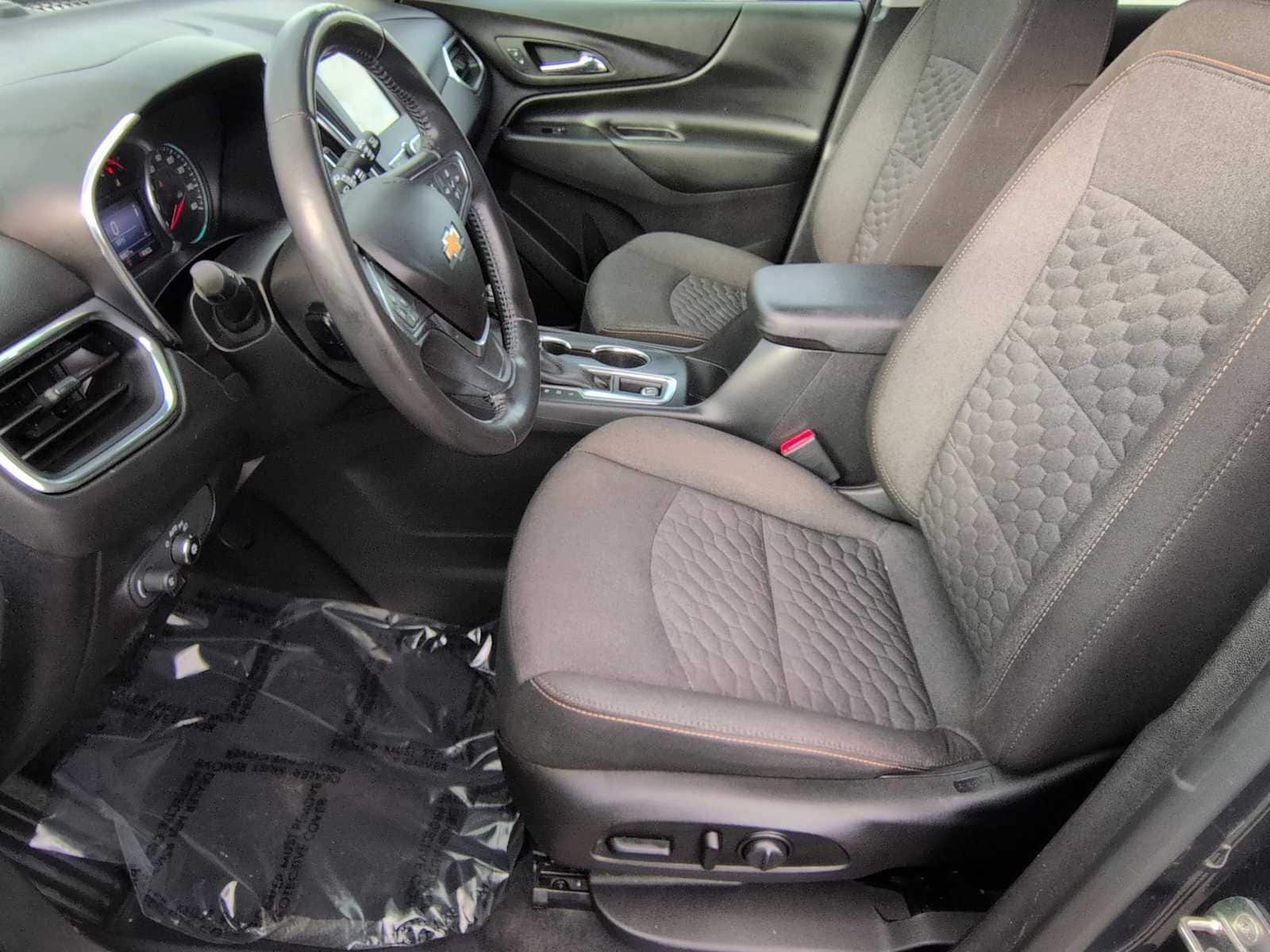 Thumbnail: 2019 Chevrolet Equinox - 17