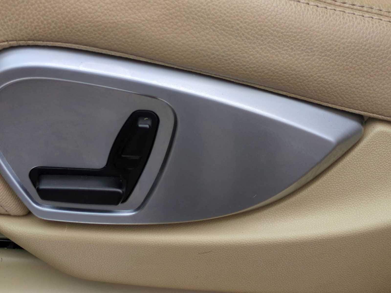 Thumbnail: 2006 Mercedes-Benz M-Class - 17