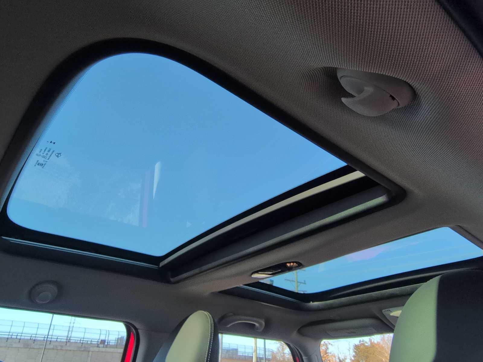 Thumbnail: 2025 MINI Cooper Hardtop - 23