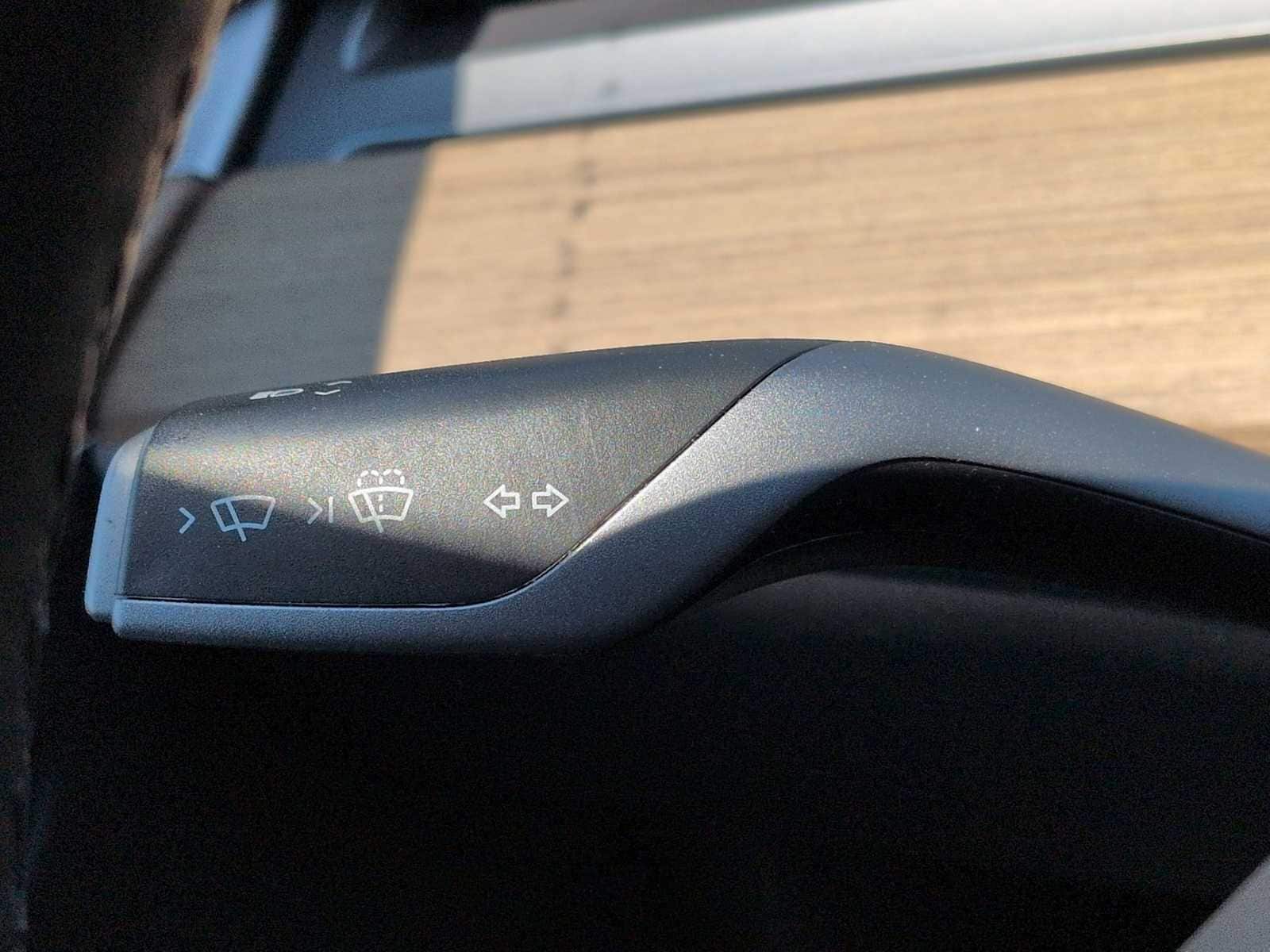 Thumbnail: 2023 Tesla Model 3 - 28