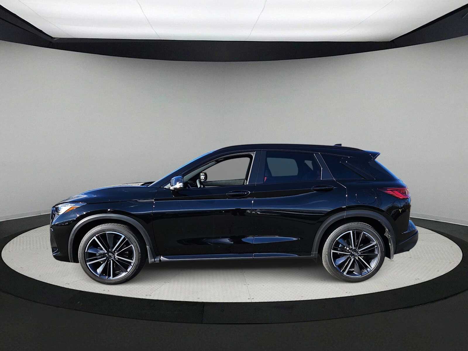 Thumbnail: 2023 INFINITI QX50 - 5