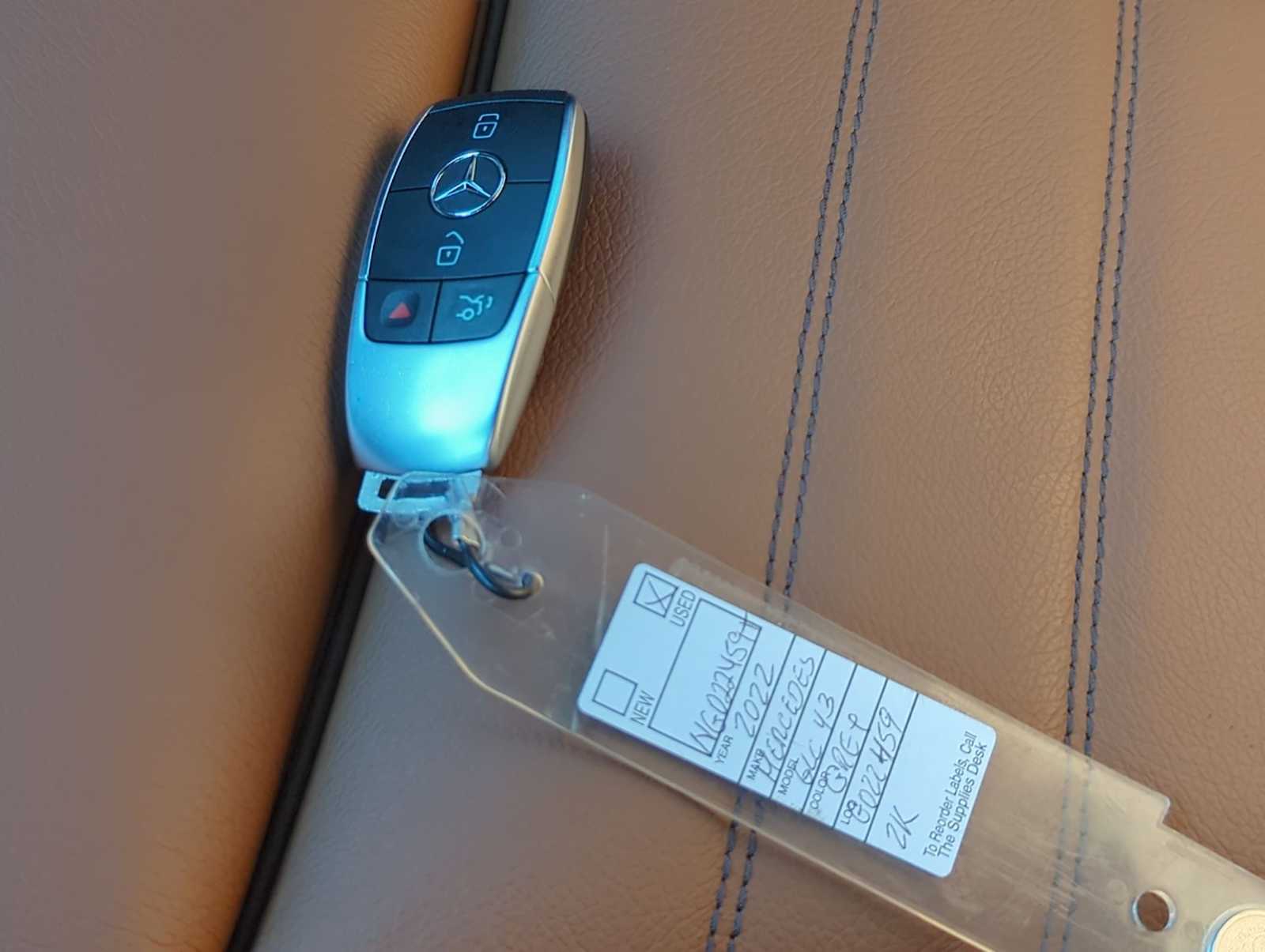 Thumbnail: 2022 Mercedes-Benz GLC - 35