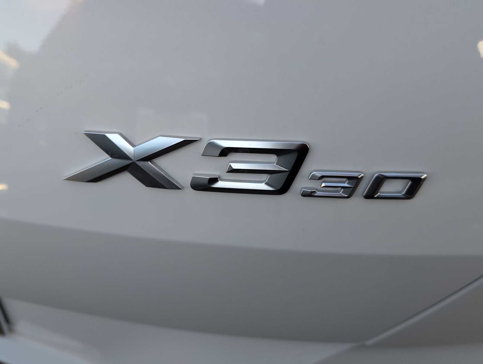 Thumbnail: 2026 BMW X3 - 12