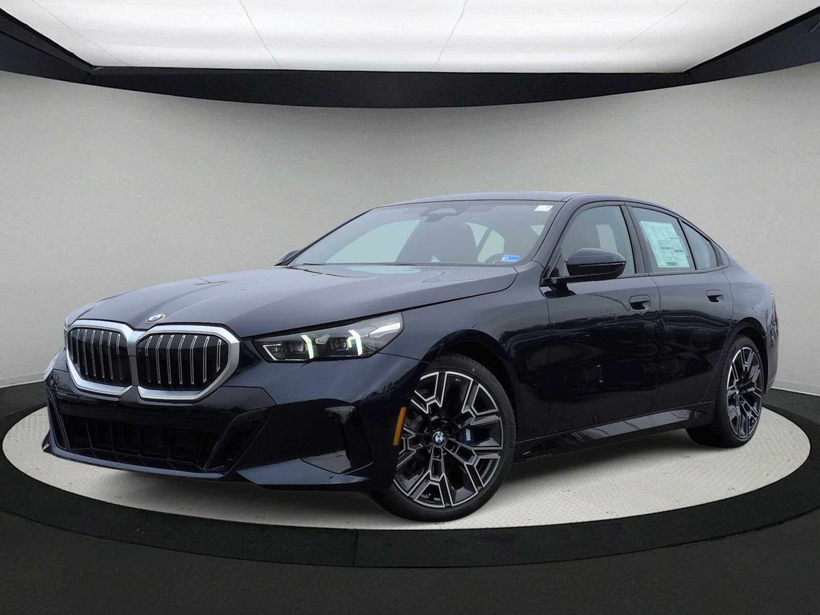 Thumbnail: 2026 BMW 5 Series - 1