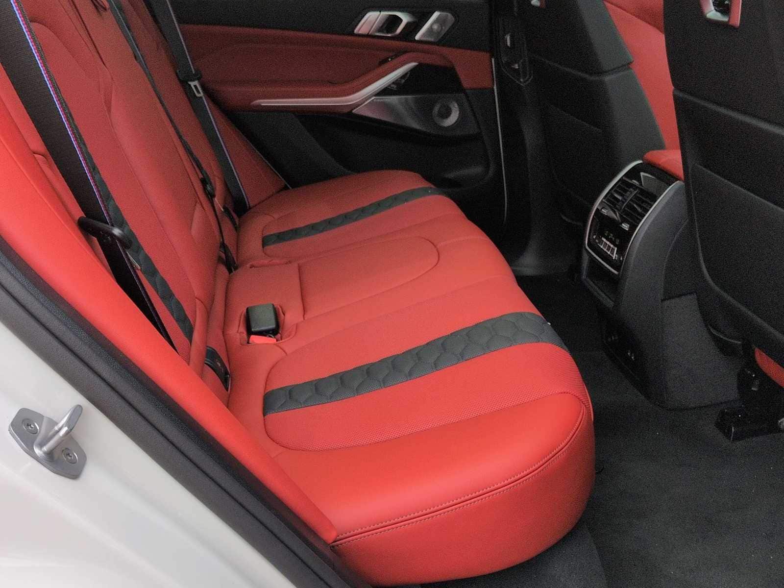 Thumbnail: 2026 BMW X5 - 22