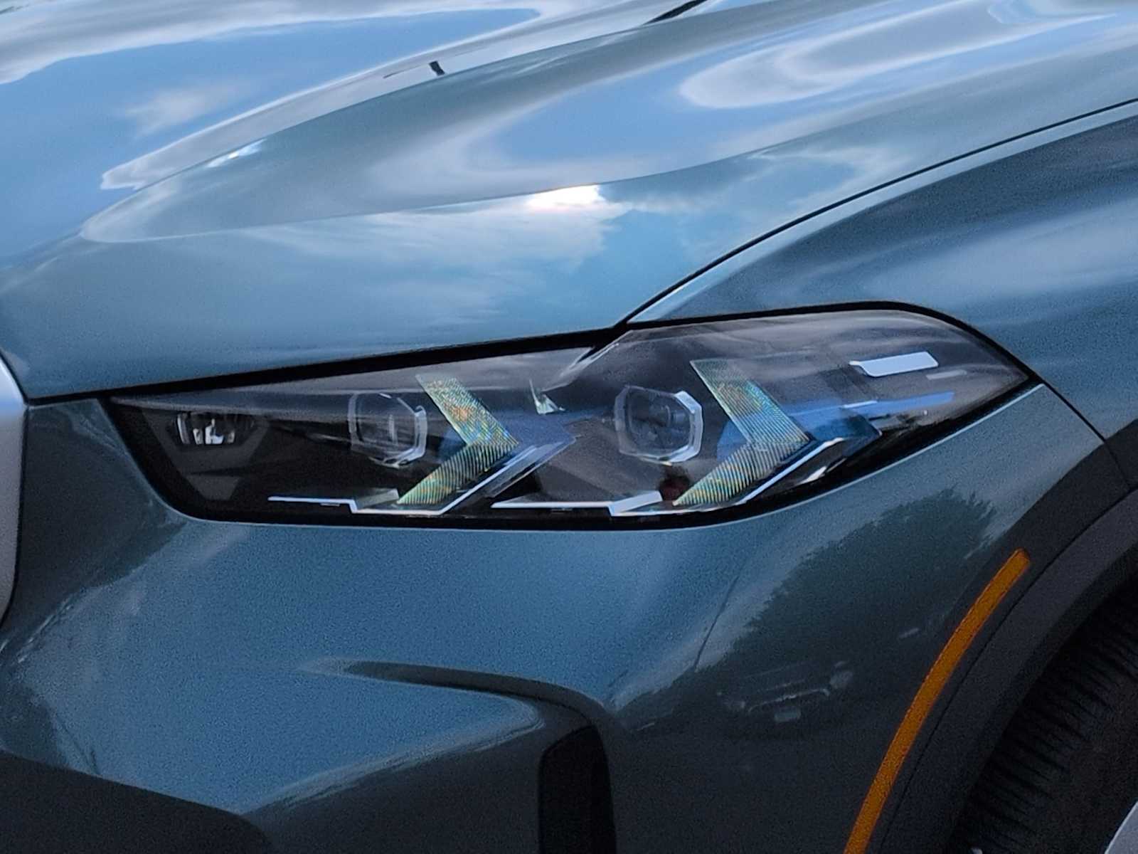 Thumbnail: 2026 BMW X5 - 10