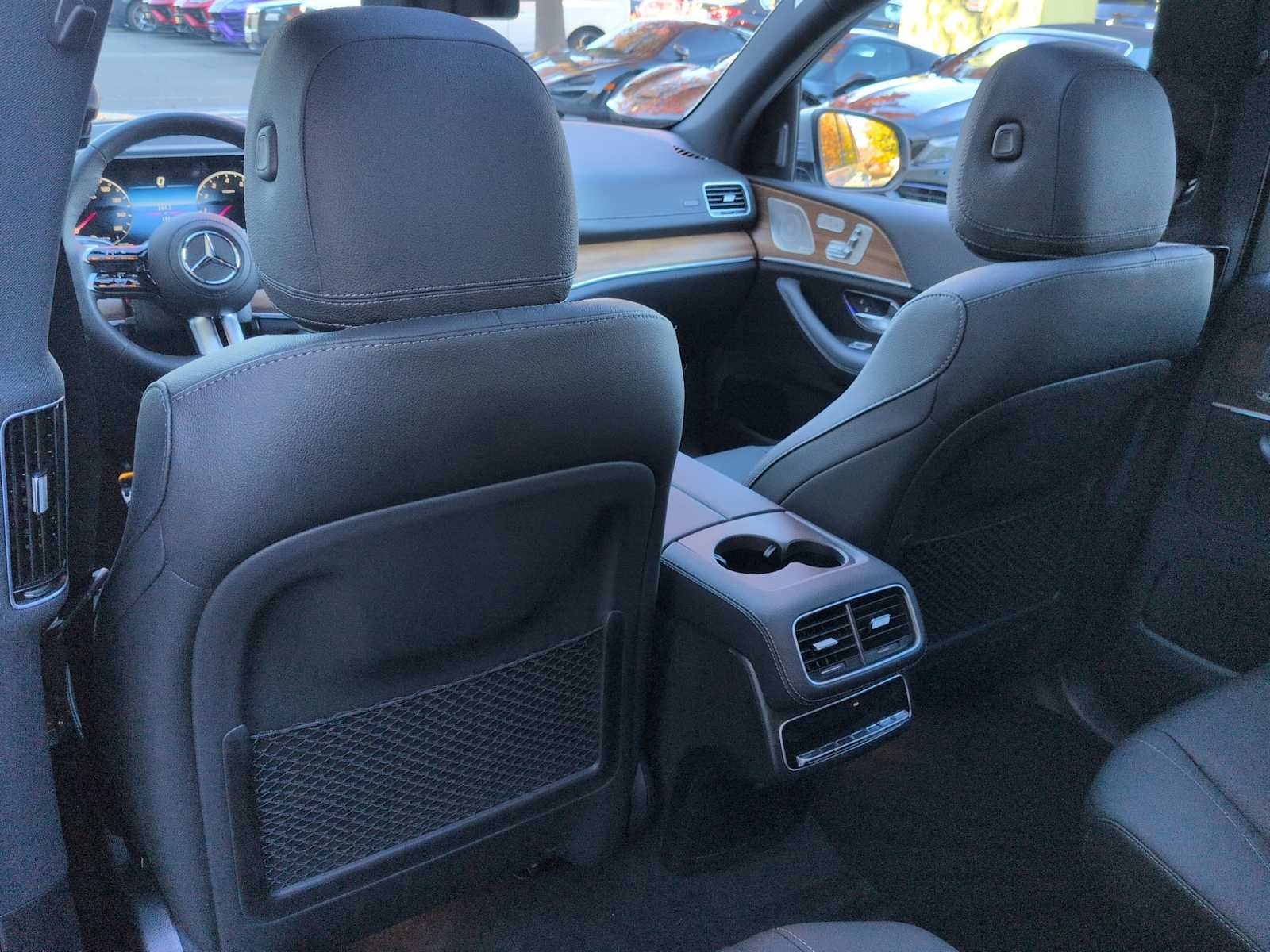 Thumbnail: 2025 Mercedes-Benz GLS - 19