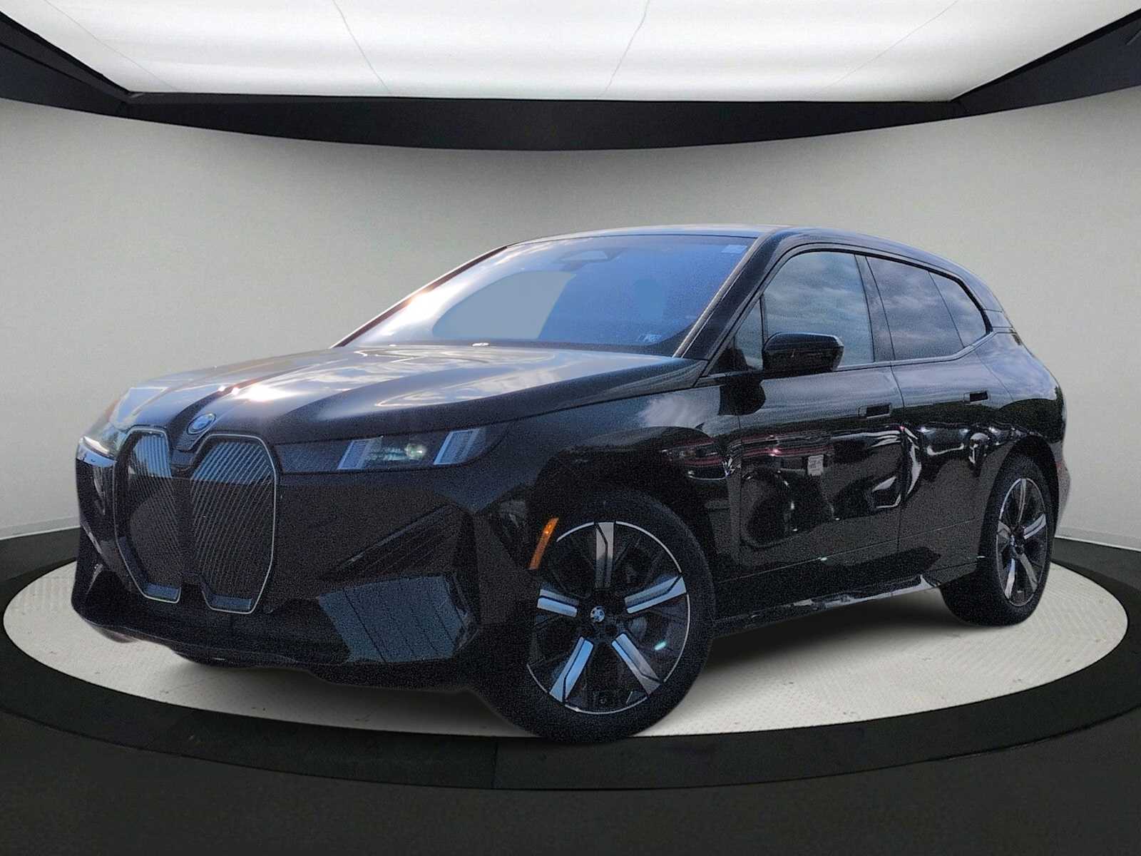 Thumbnail: 2026 BMW iX - 1