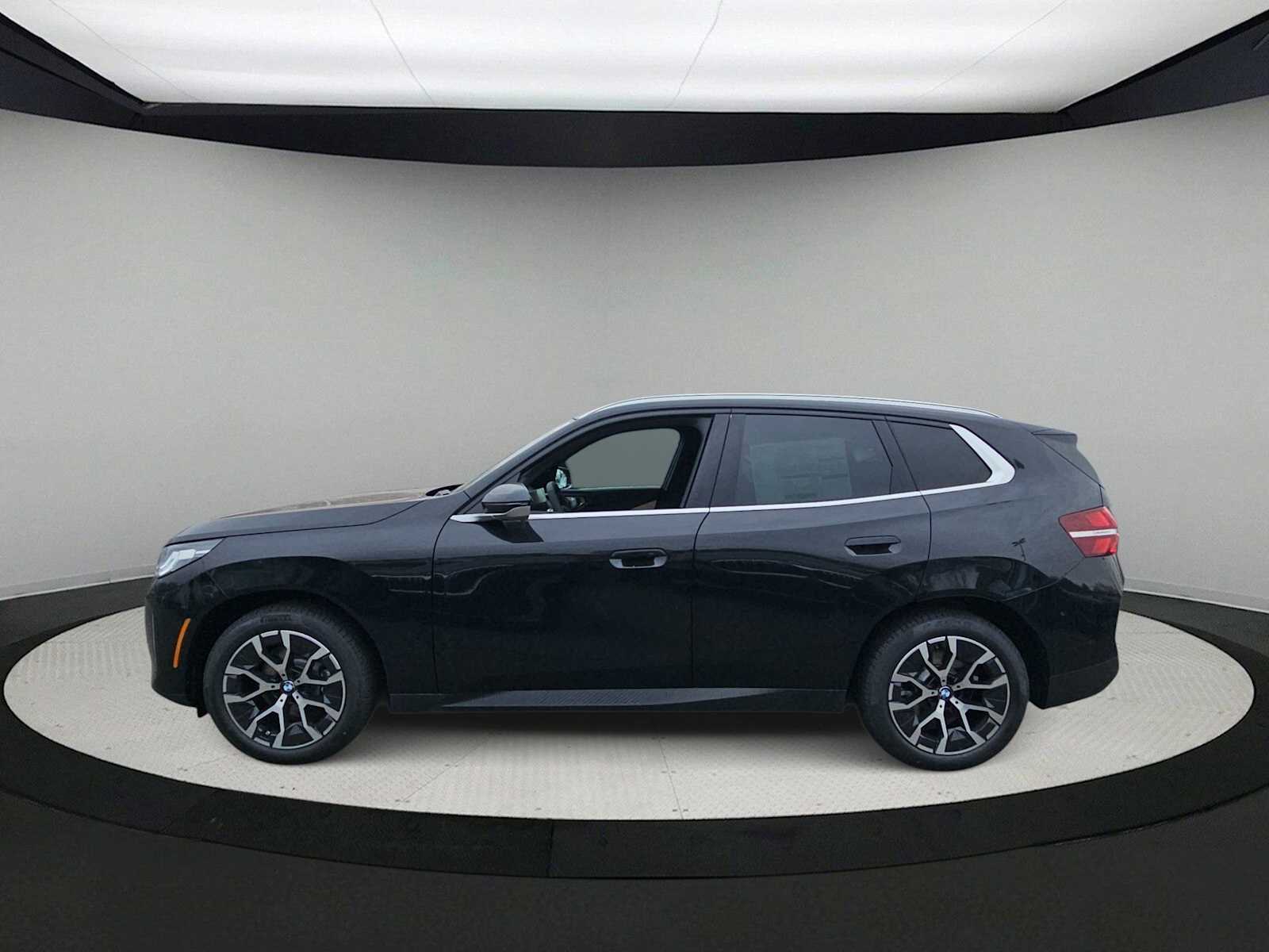 Thumbnail: 2026 BMW X3 - 5