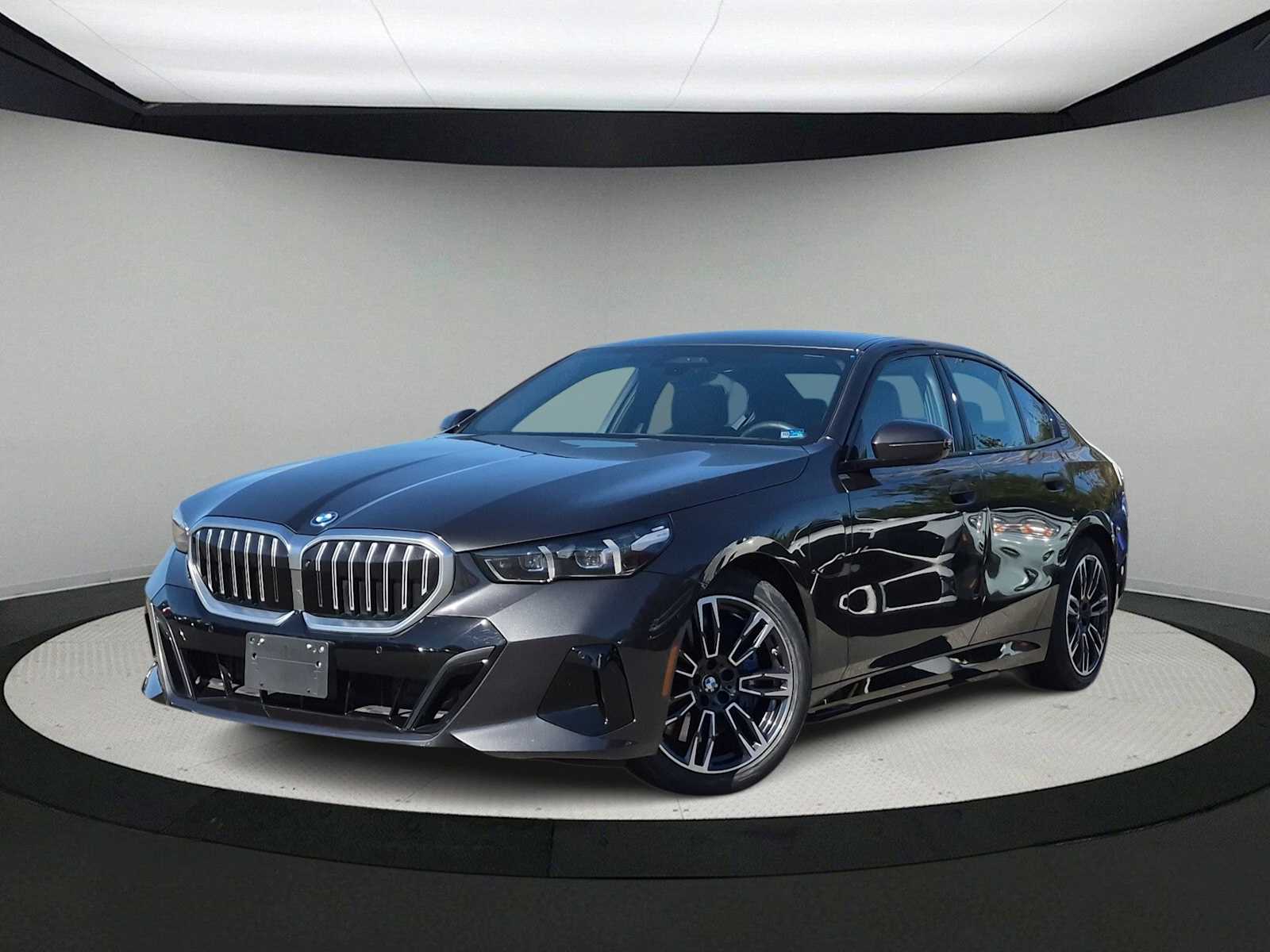 2026 BMW 5 Series 550e