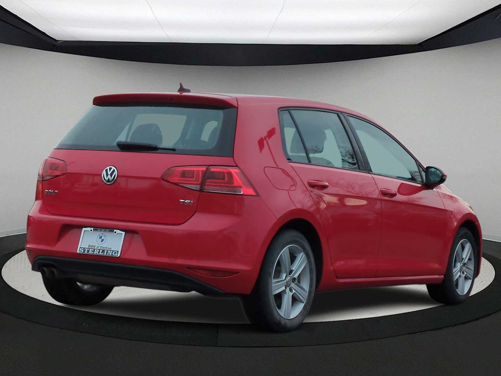 Thumbnail: 2017 Volkswagen Golf - 8