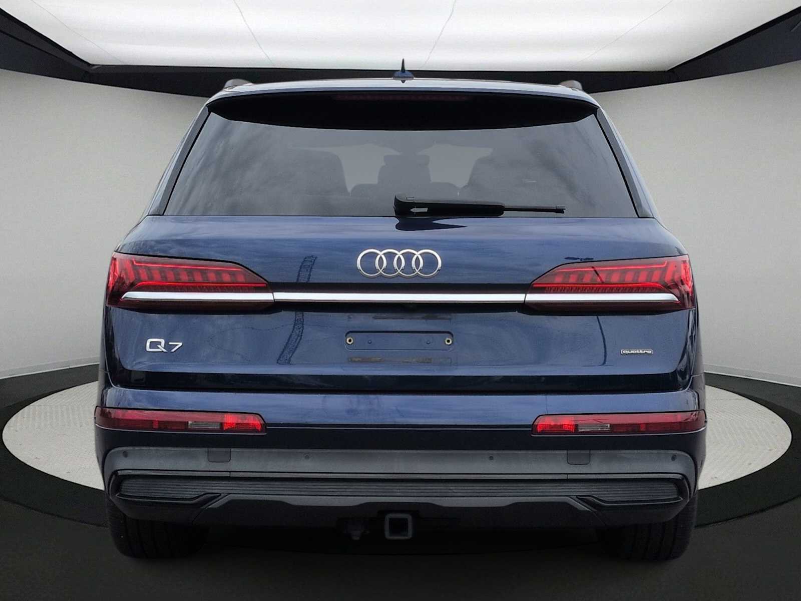Thumbnail: 2020 Audi Q7 - 7