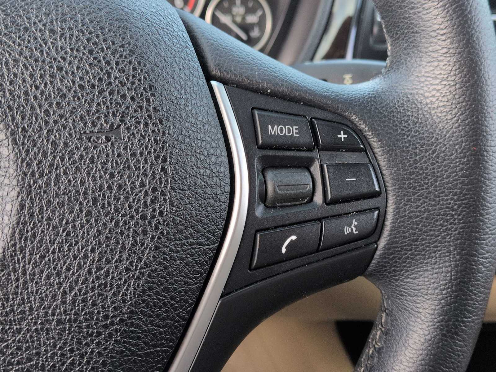 Thumbnail: 2014 BMW 3 Series - 27