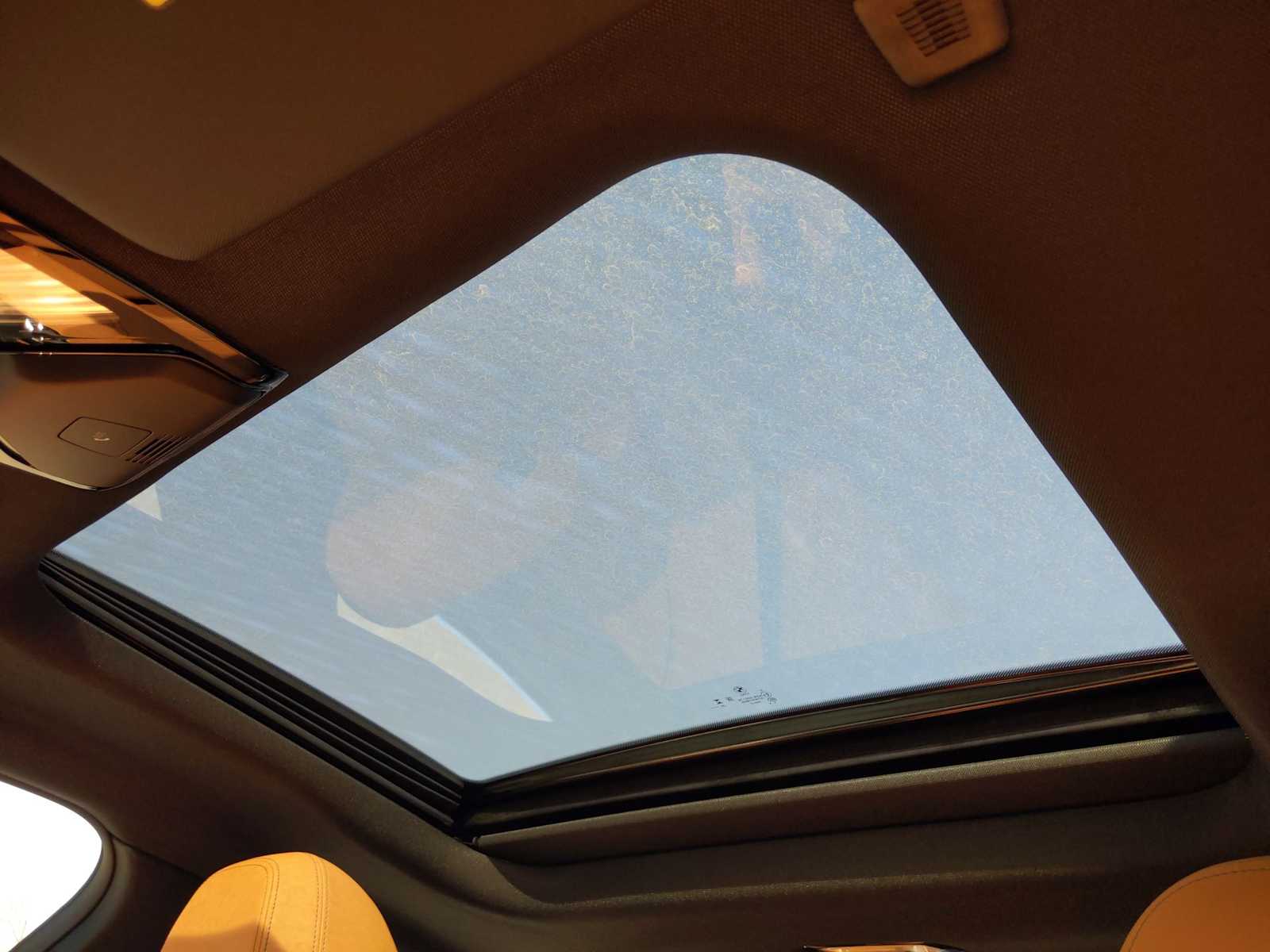 Thumbnail: 2025 BMW i4 - 19