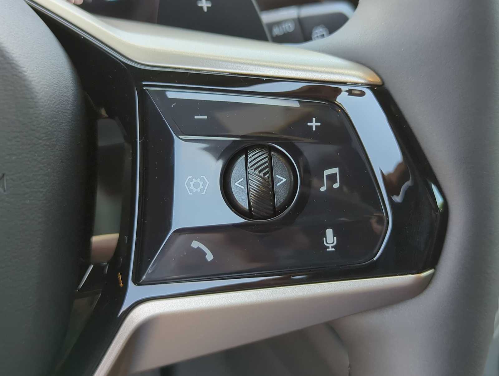 Thumbnail: 2025 BMW X3 - 25