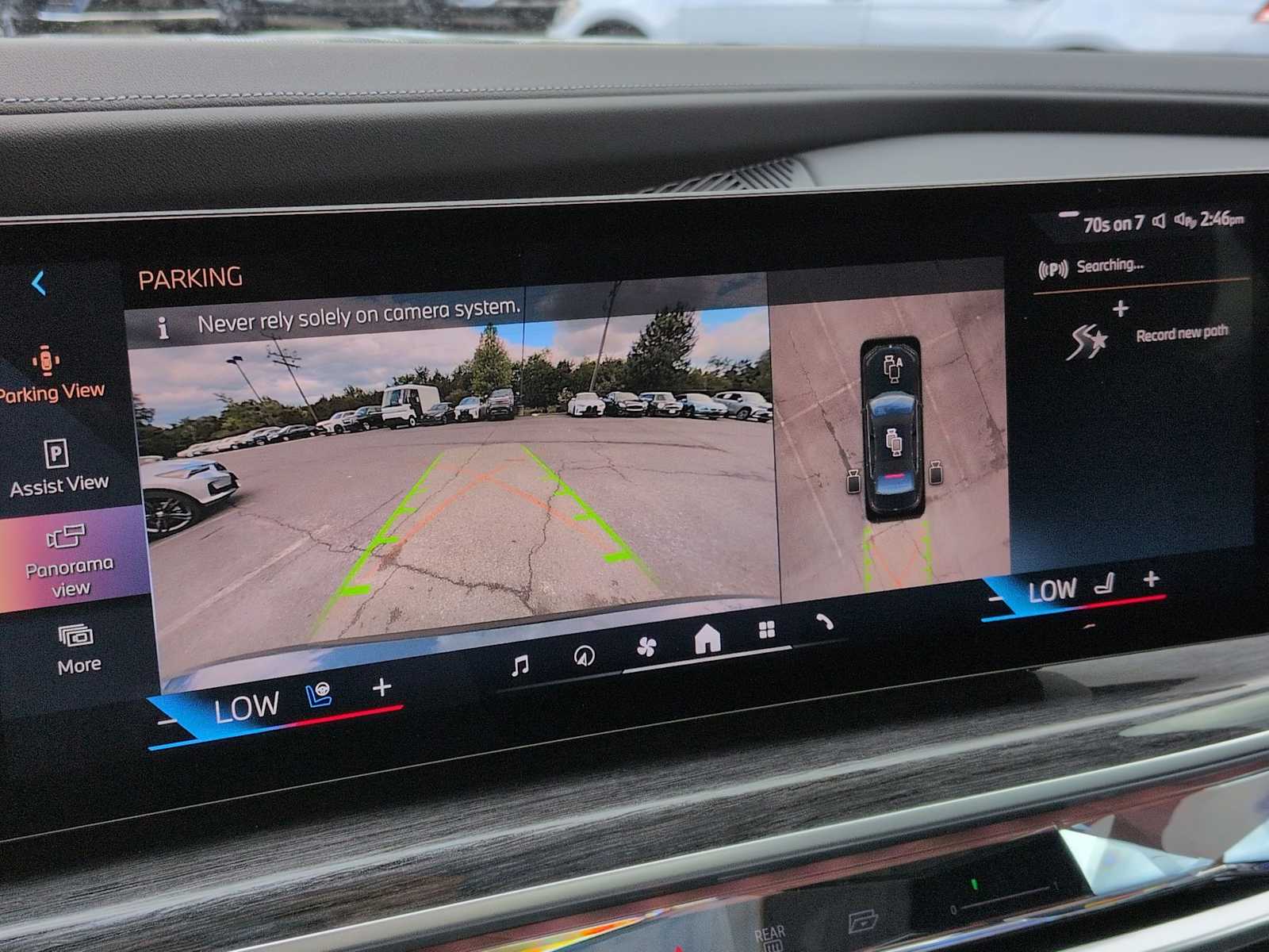Thumbnail: 2025 BMW i7 - 32