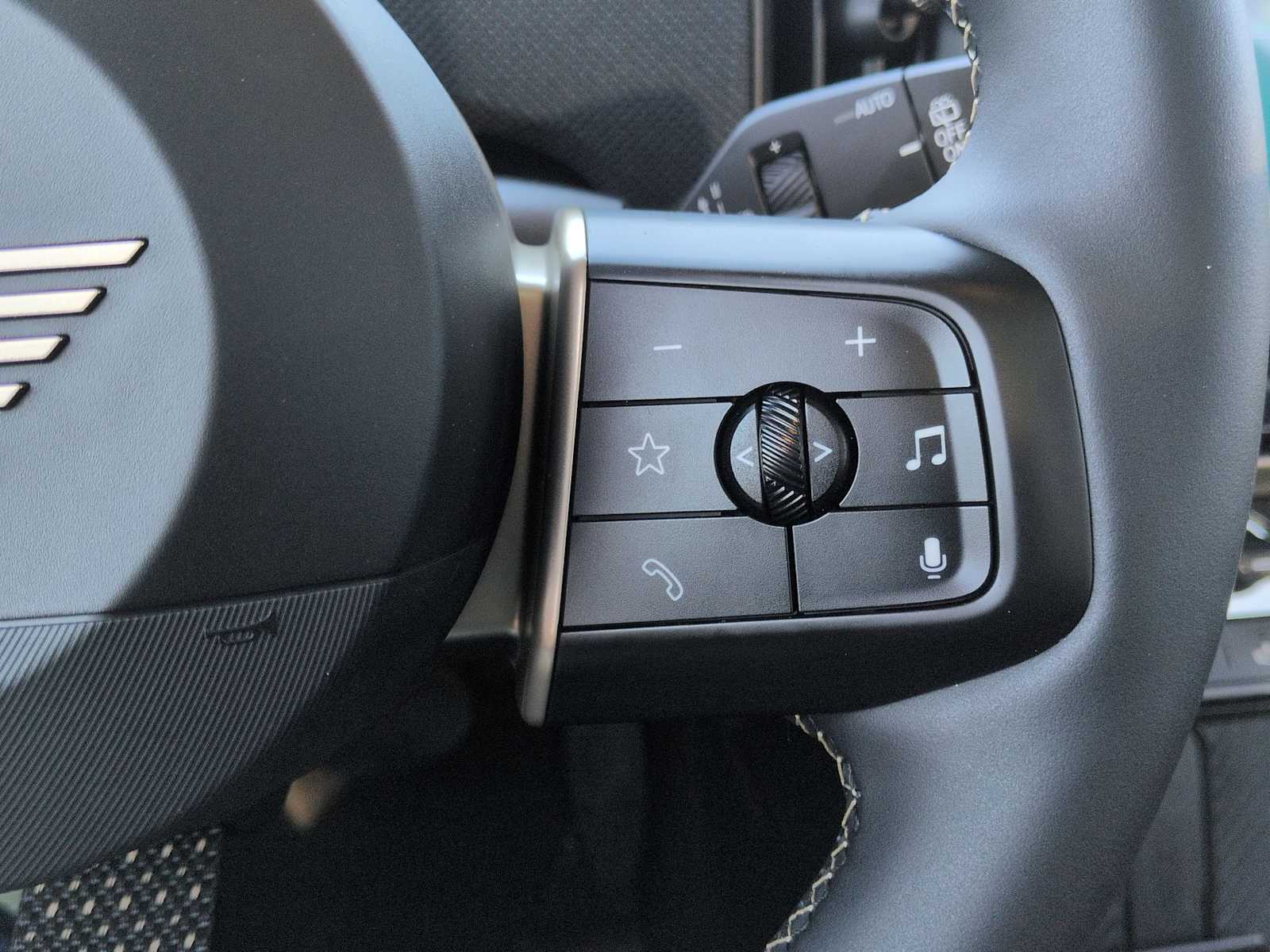 Thumbnail: 2025 MINI Cooper Hardtop - 27