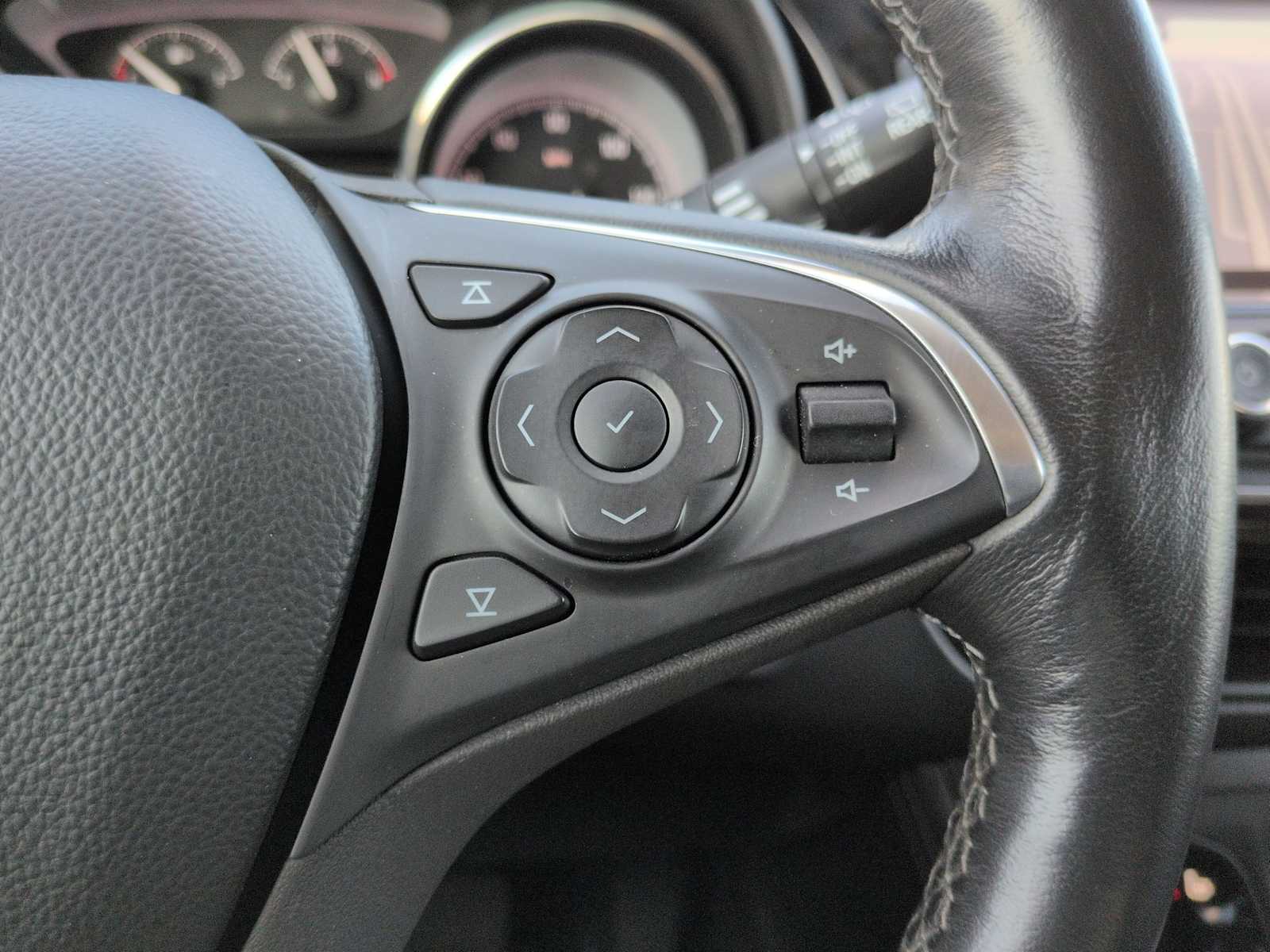 Thumbnail: 2019 Buick Envision - 26